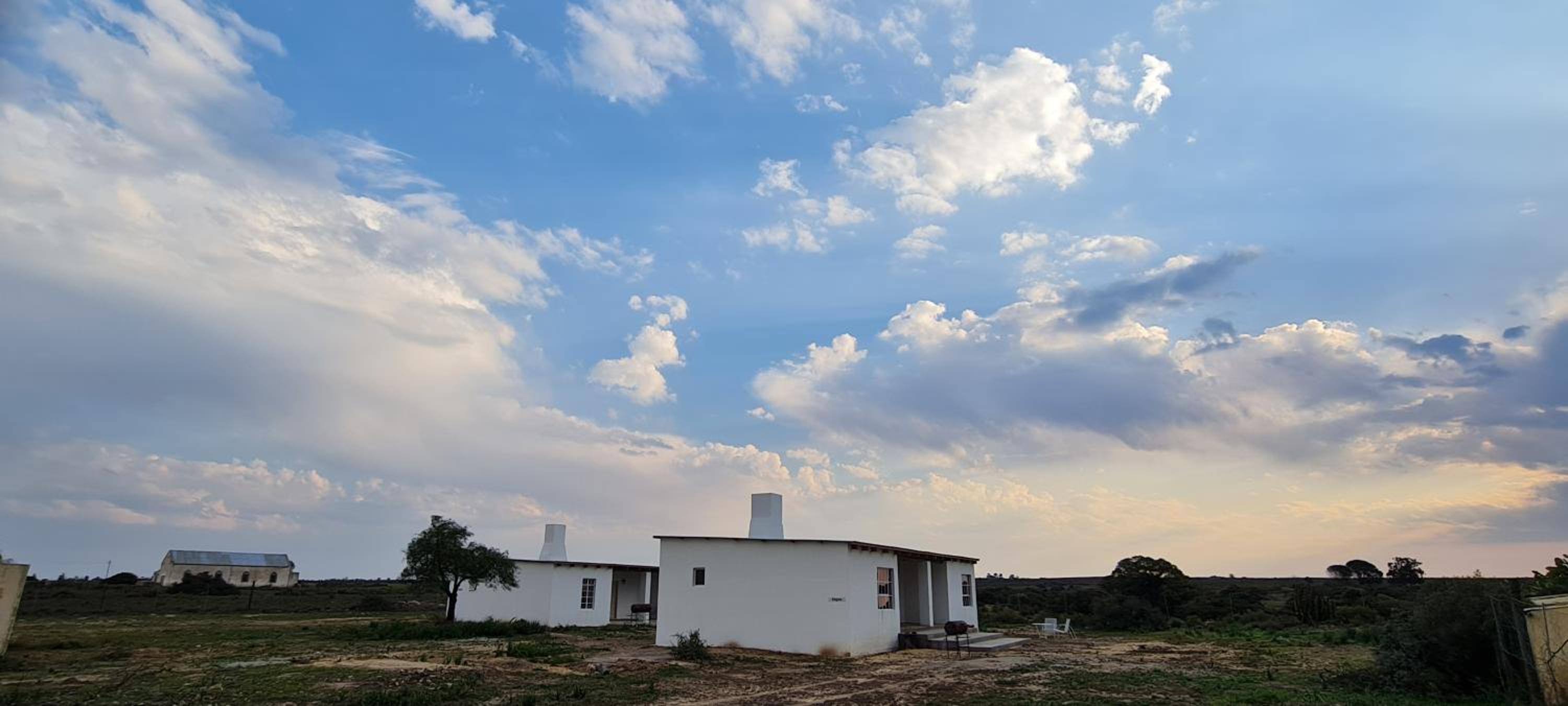 Two-Bedroom House photo 2