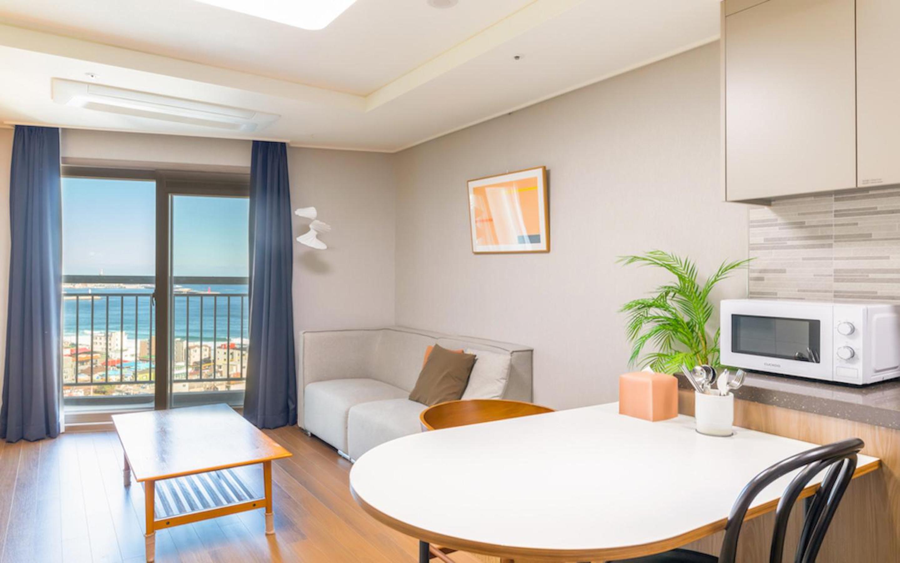 Premier Suite Corner - Photo 6