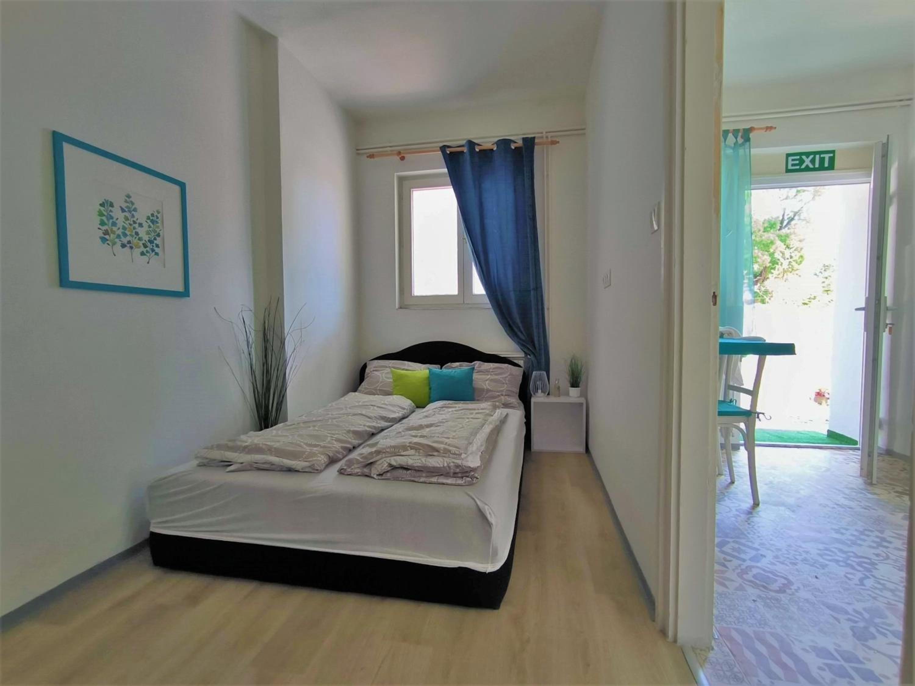 Apartment with Terrace - Photo 1