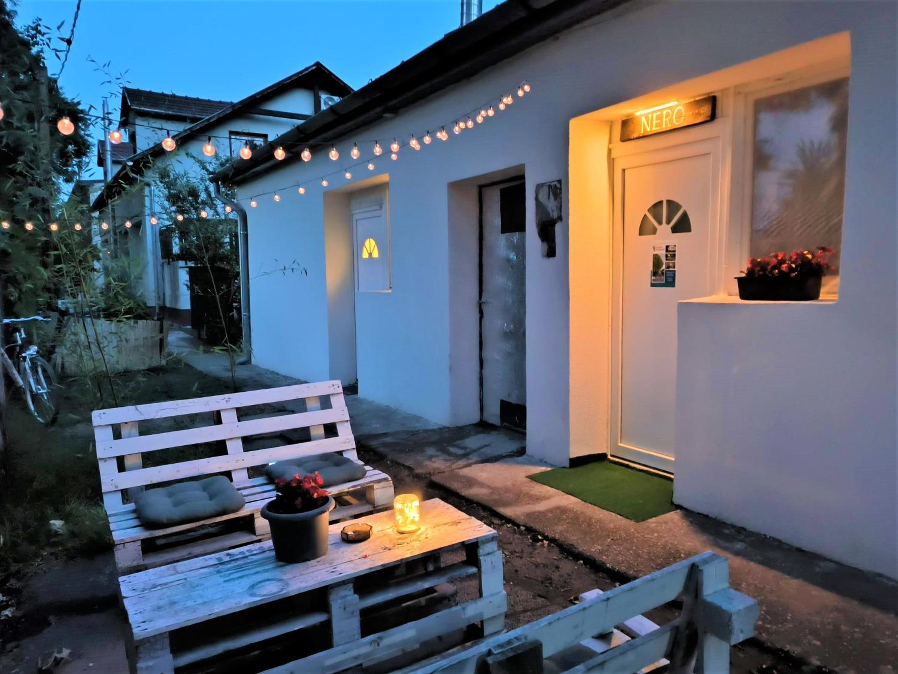 Apartment with Terrace - Photo 22