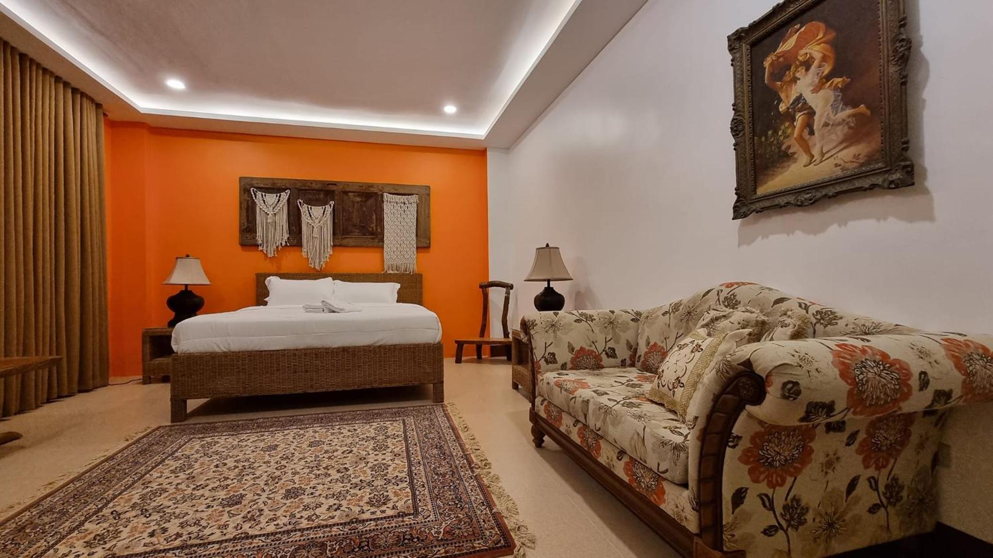 Executive Suite