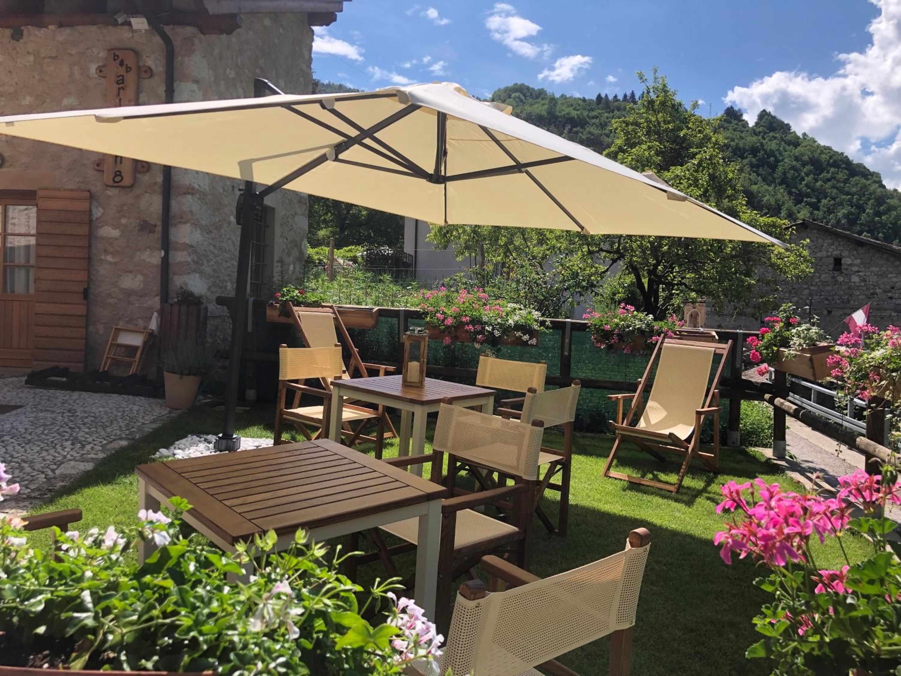 Double Room - Photo 18
