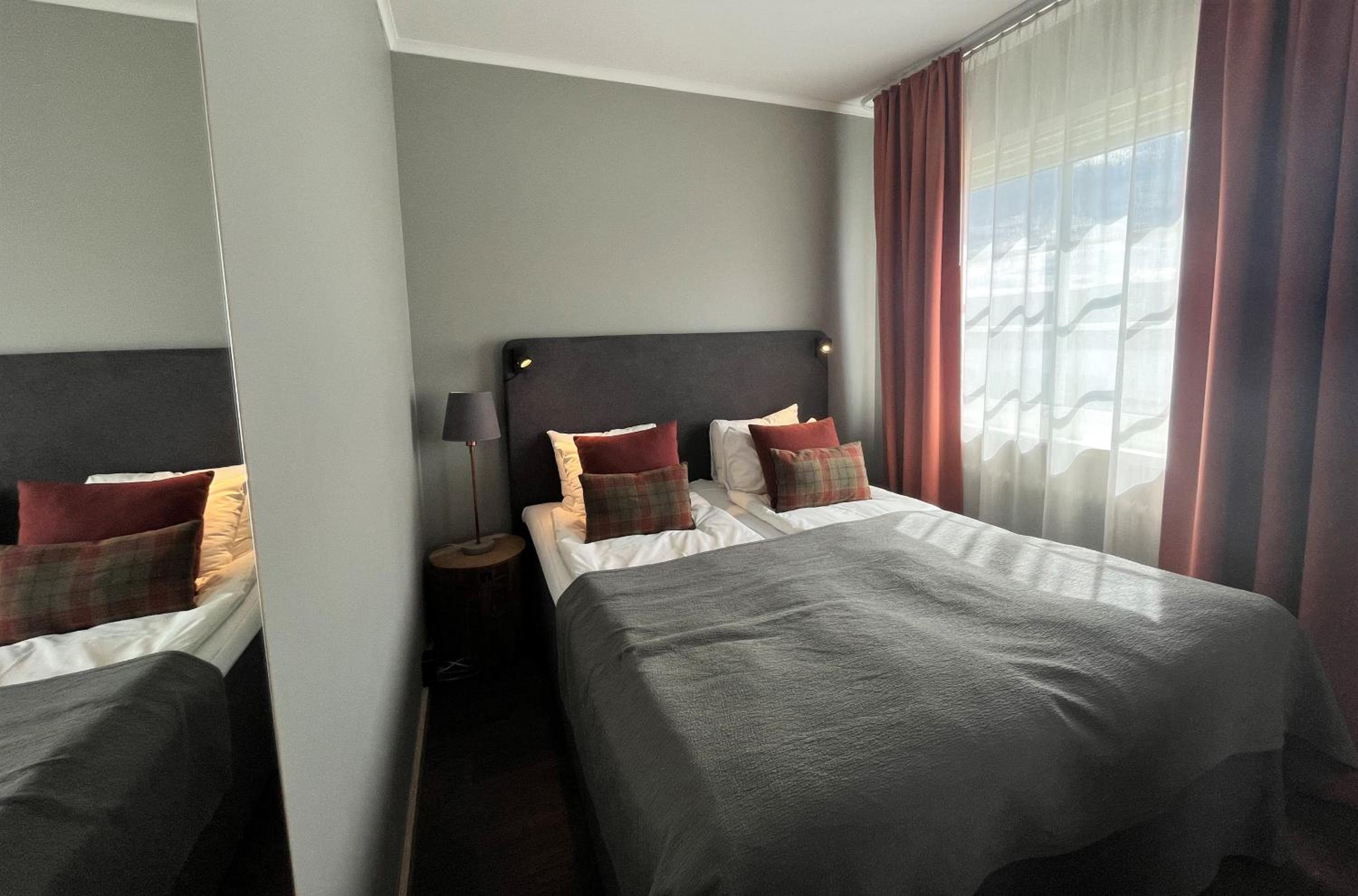 Junior Suite with Lake View photo 1