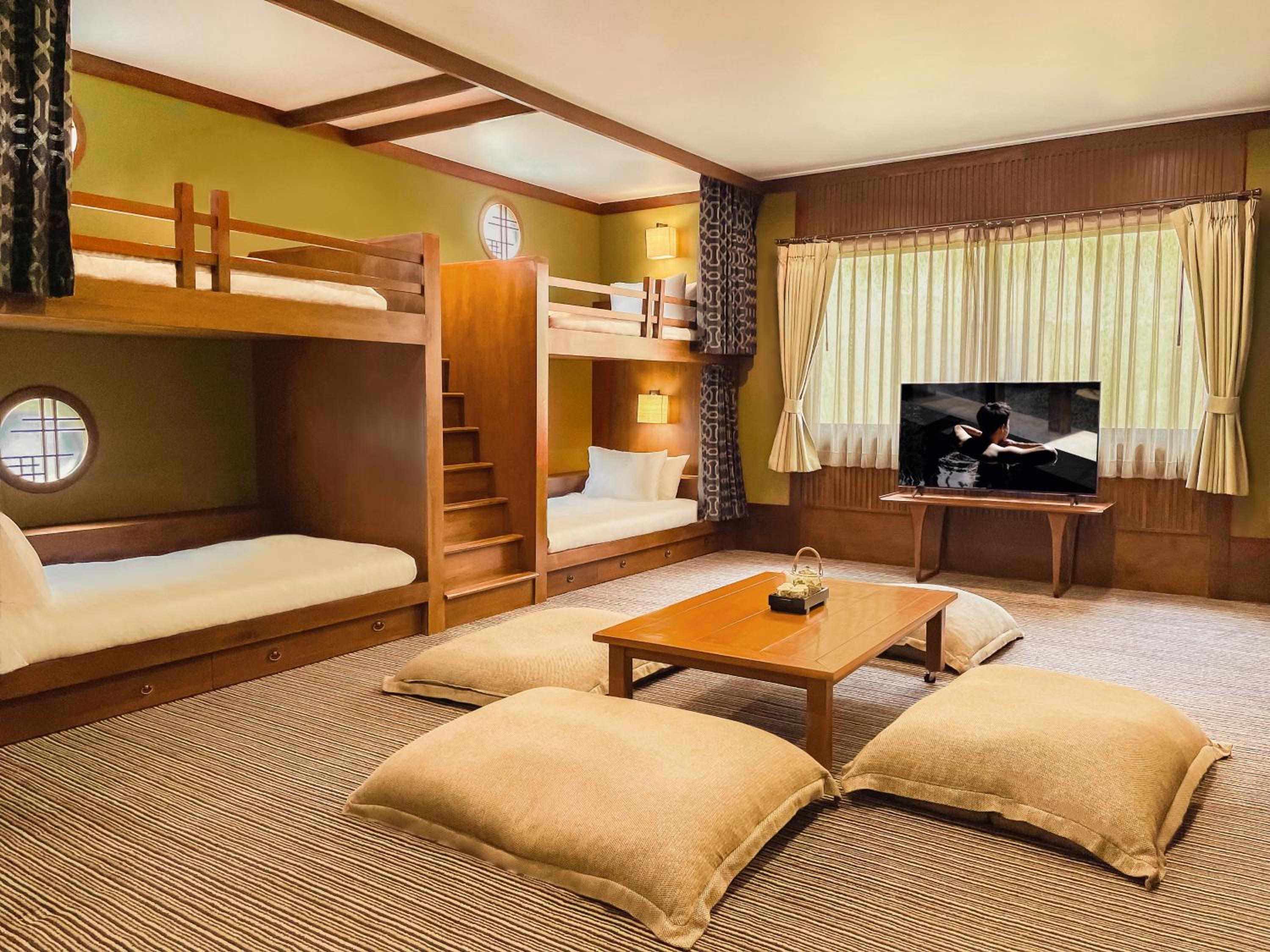 Majestic Family Suite photo 2