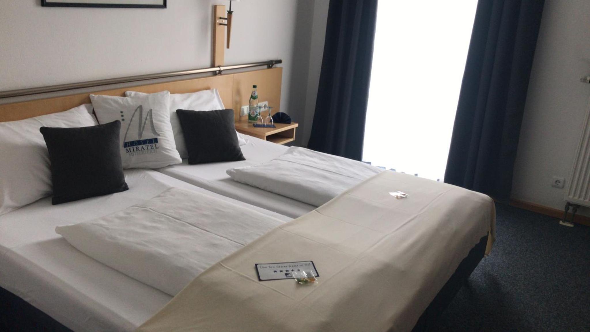 Deluxe Double or Twin Room - Photo 4