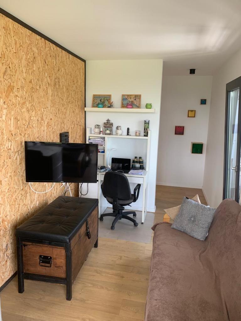 Two-Bedroom House photo 1