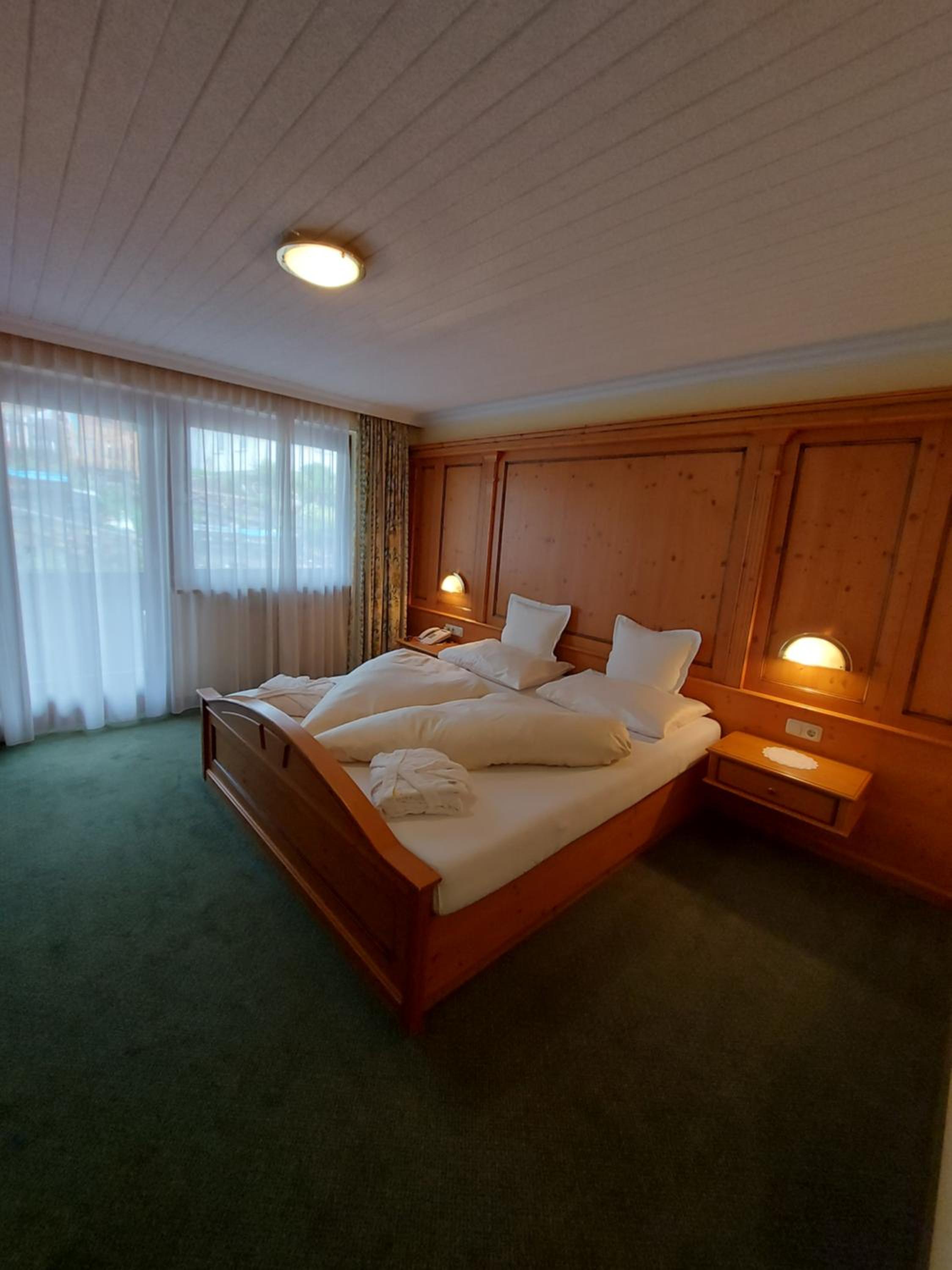 Double Room with Balcony photo 3