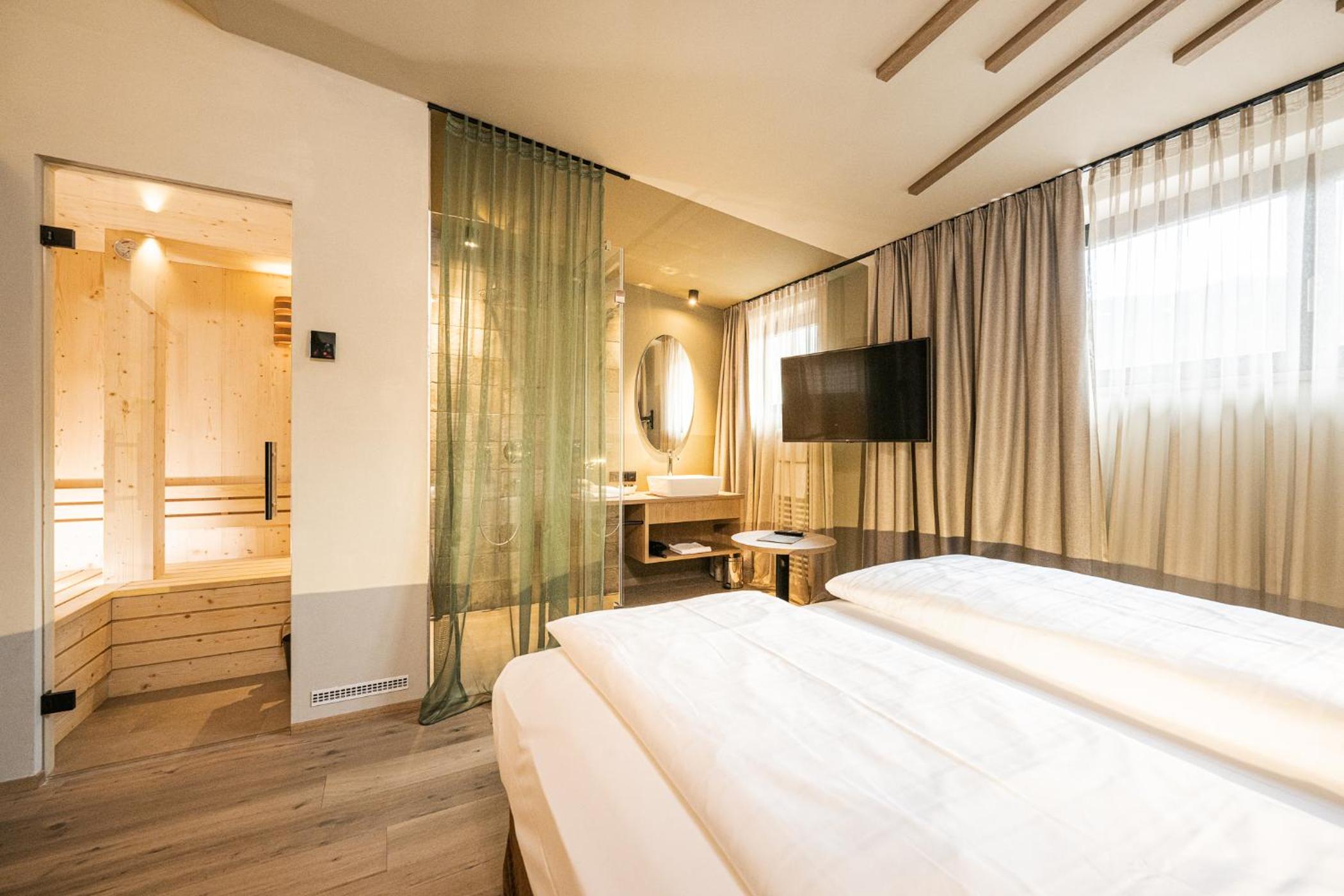 Suite with Sauna photo 1