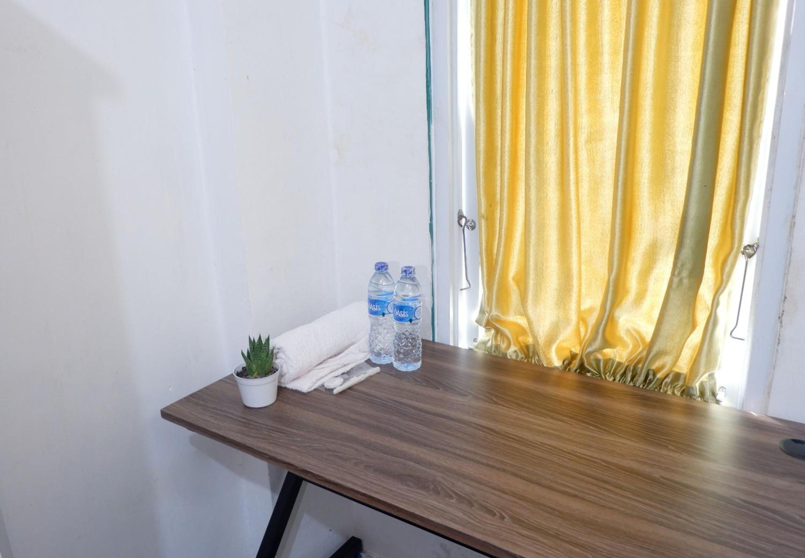 Standard Double Room - Photo 10