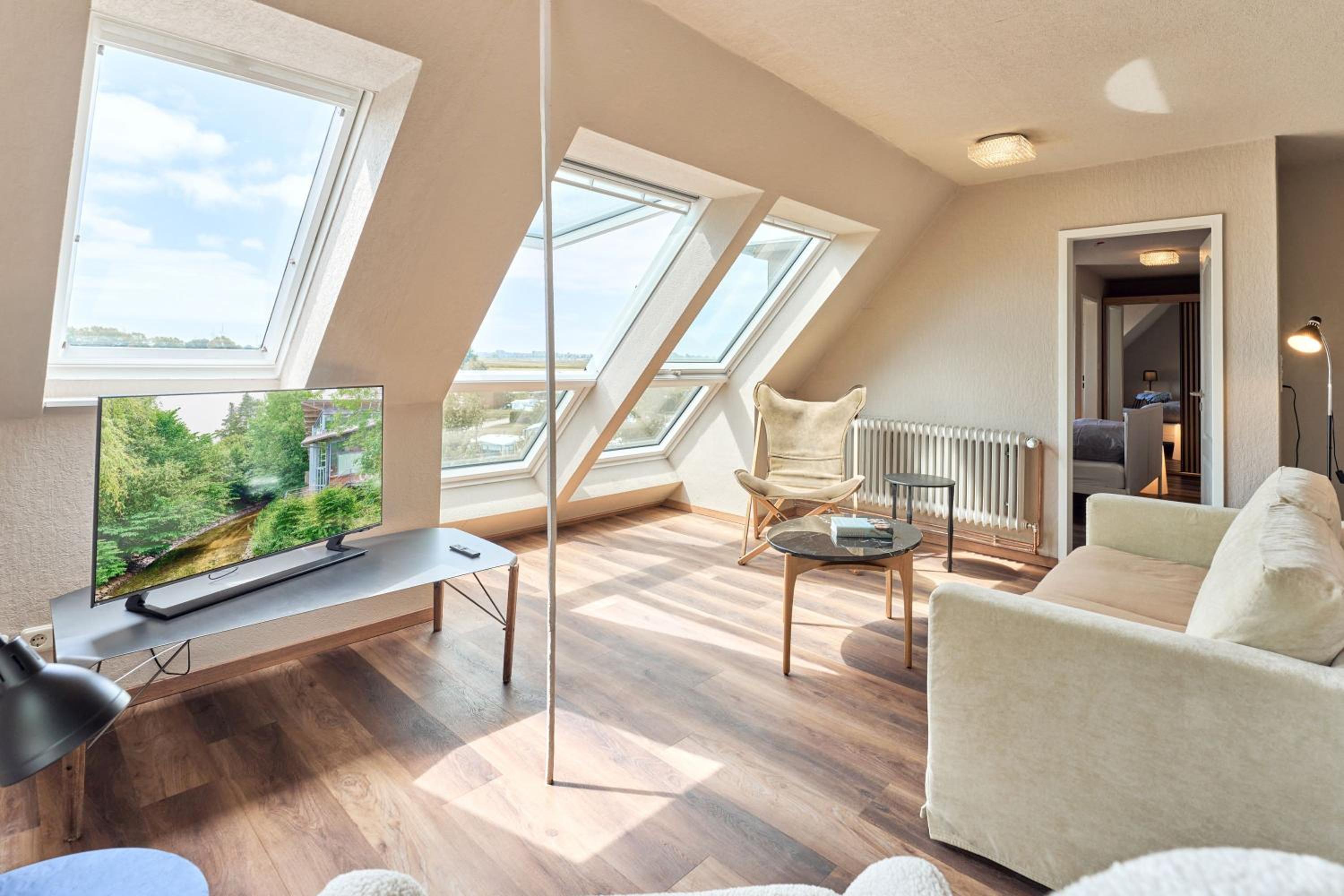 Apartment With Lake View photo 1