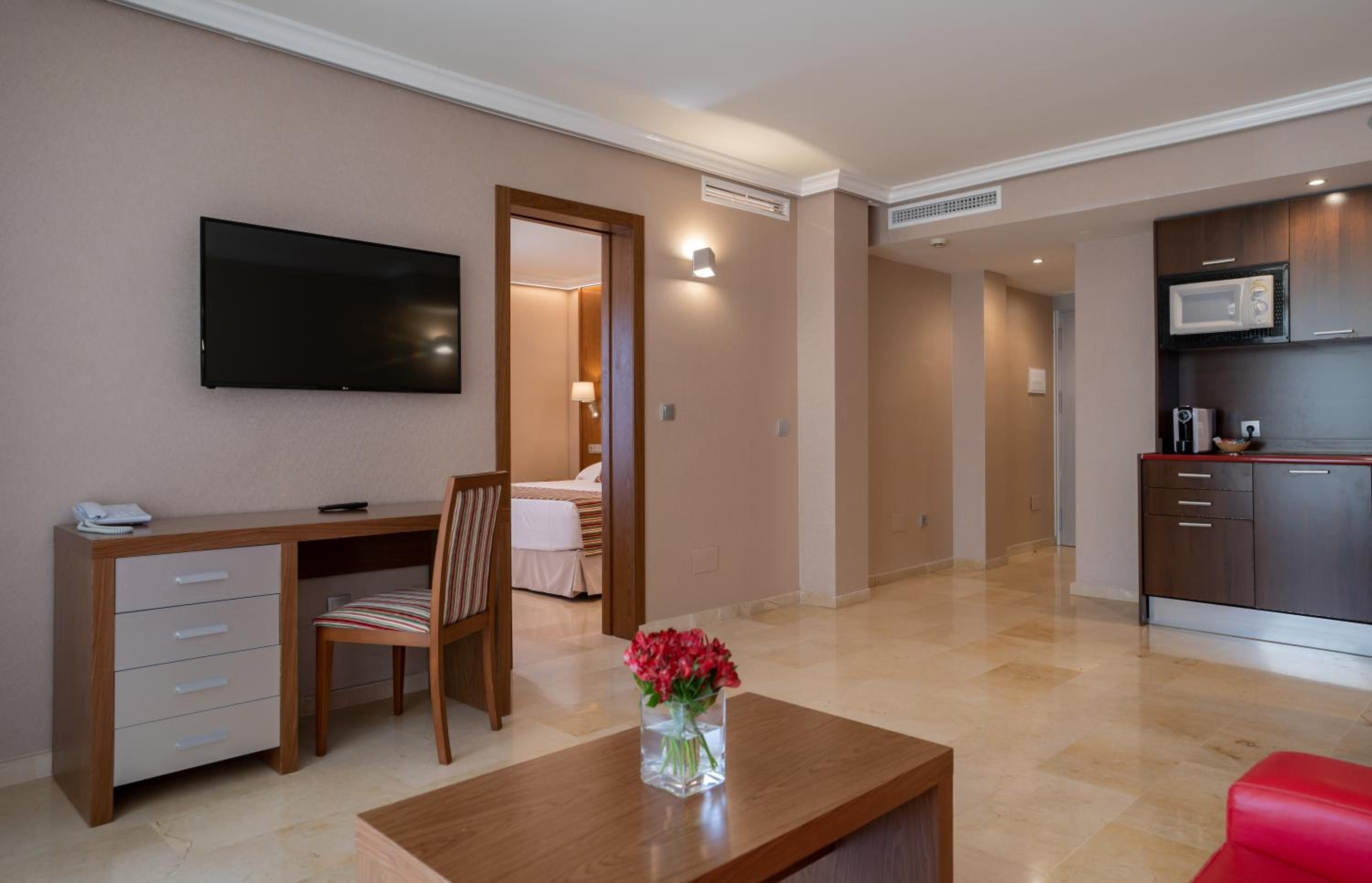 Premium Junior Suite - Photo 4