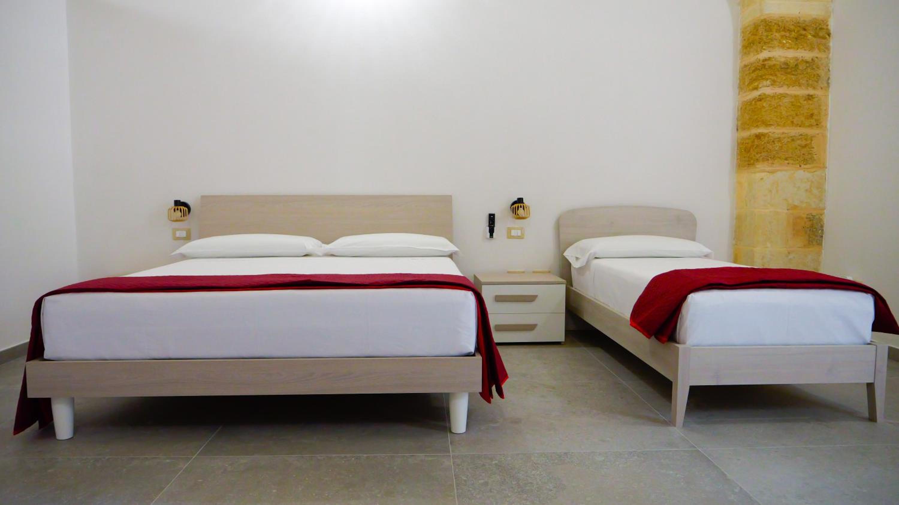 Deluxe Triple Room - Photo 40