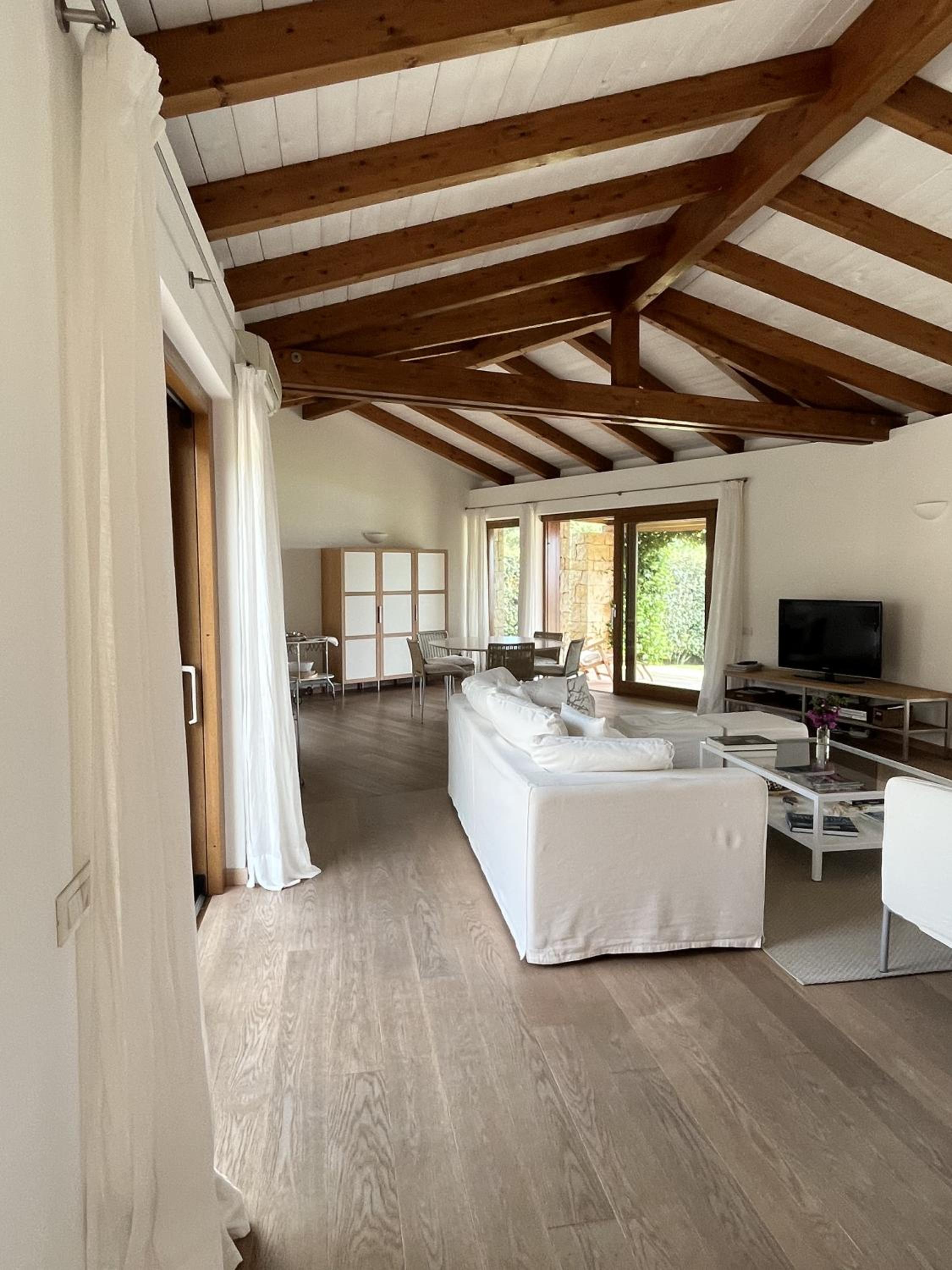 Villa with Private Pool photo 2