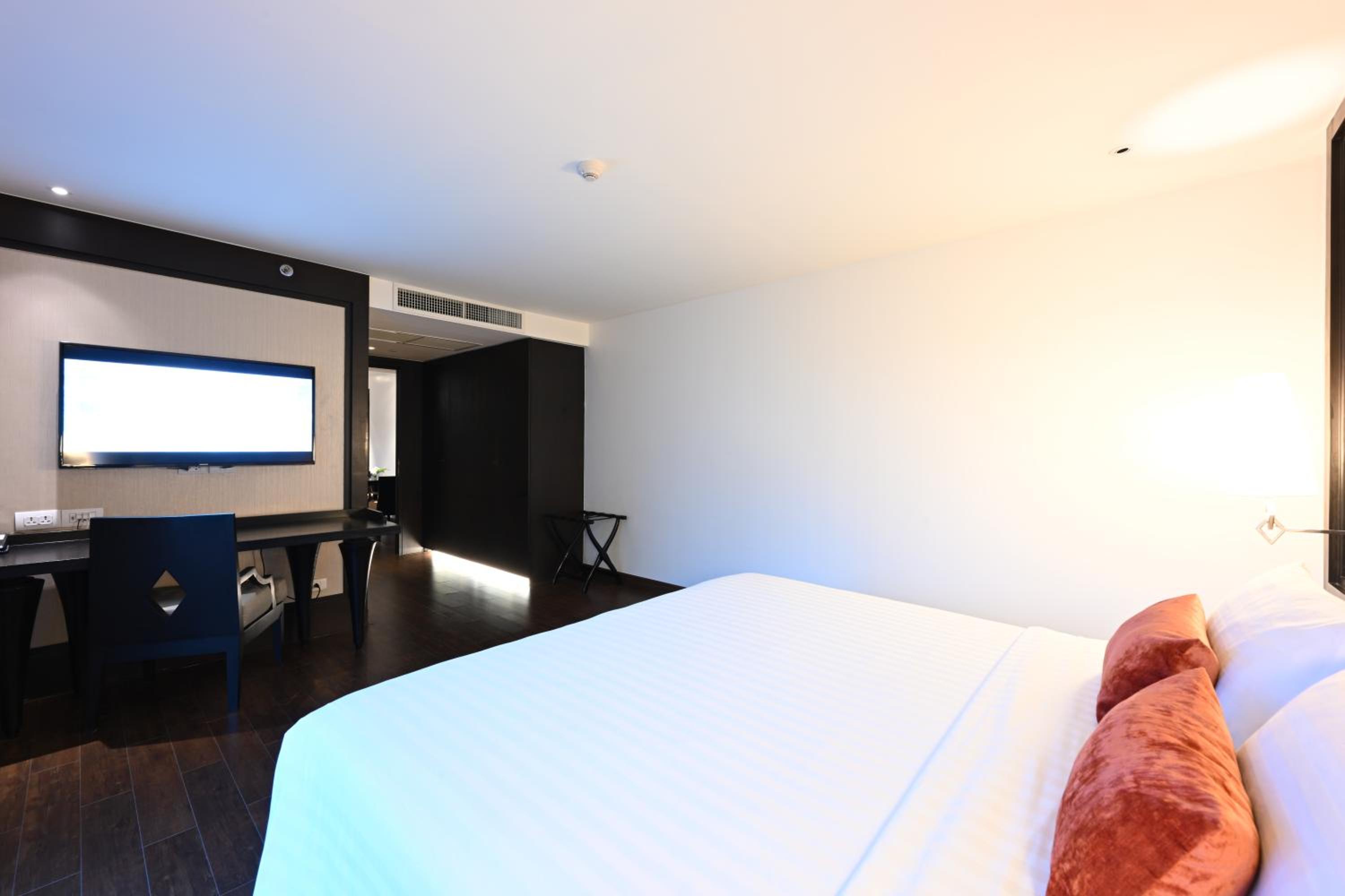 Junior Suite Room