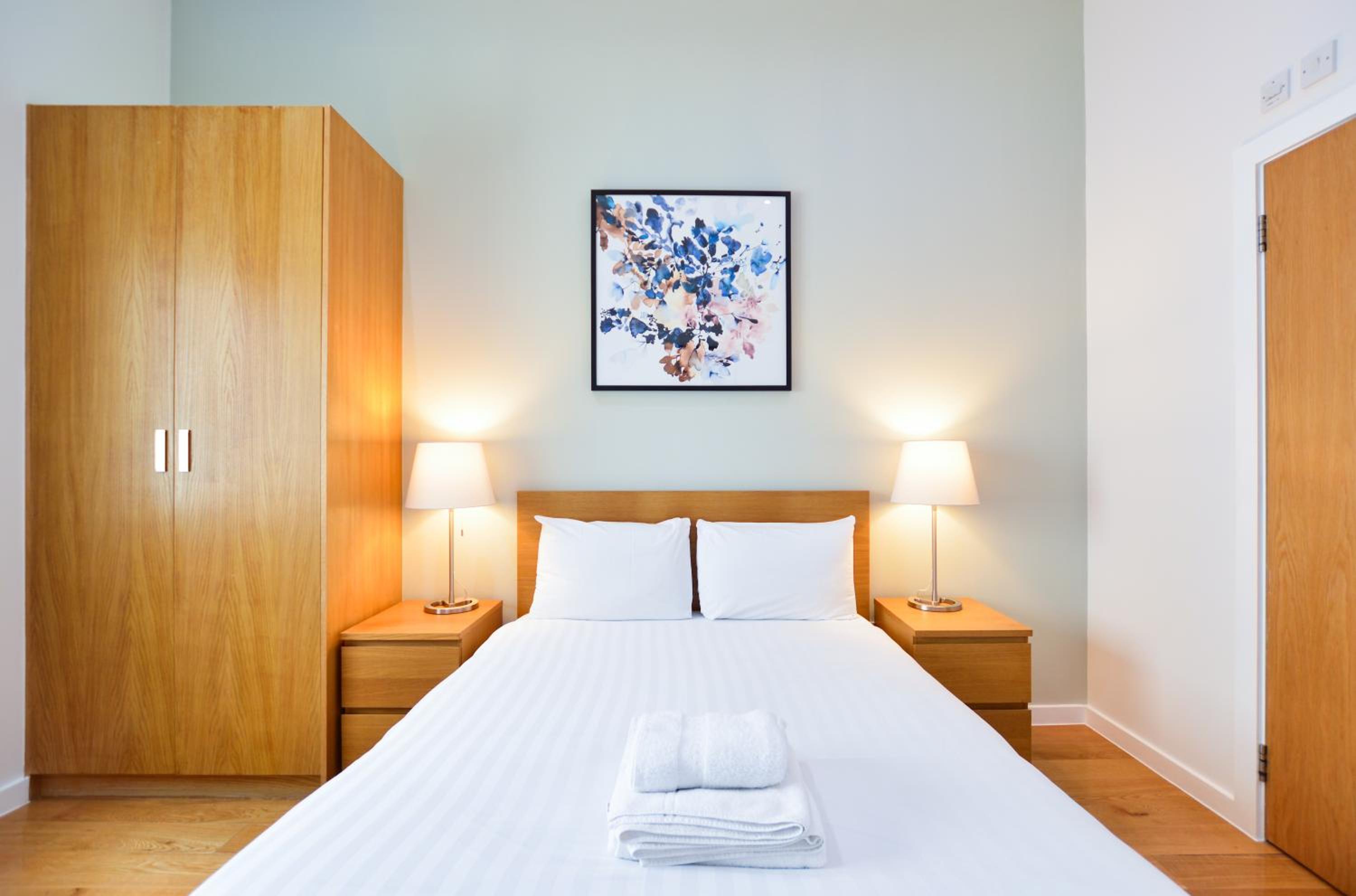 Studio Apartment photo 2