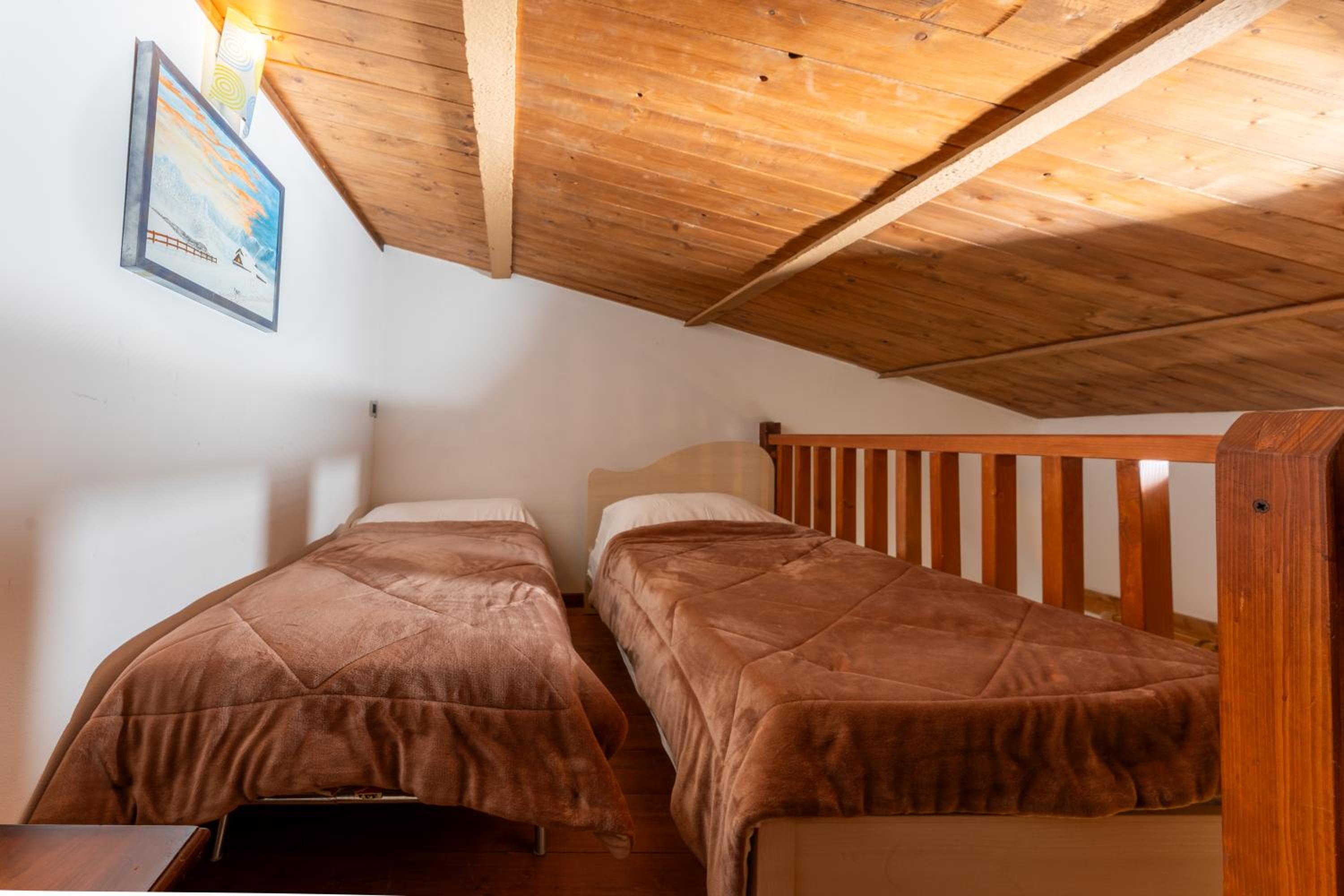 Comfort Triple Room with Shower photo 2