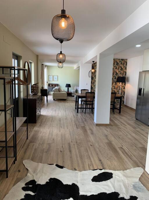 Three-Bedroom Villa photo 1