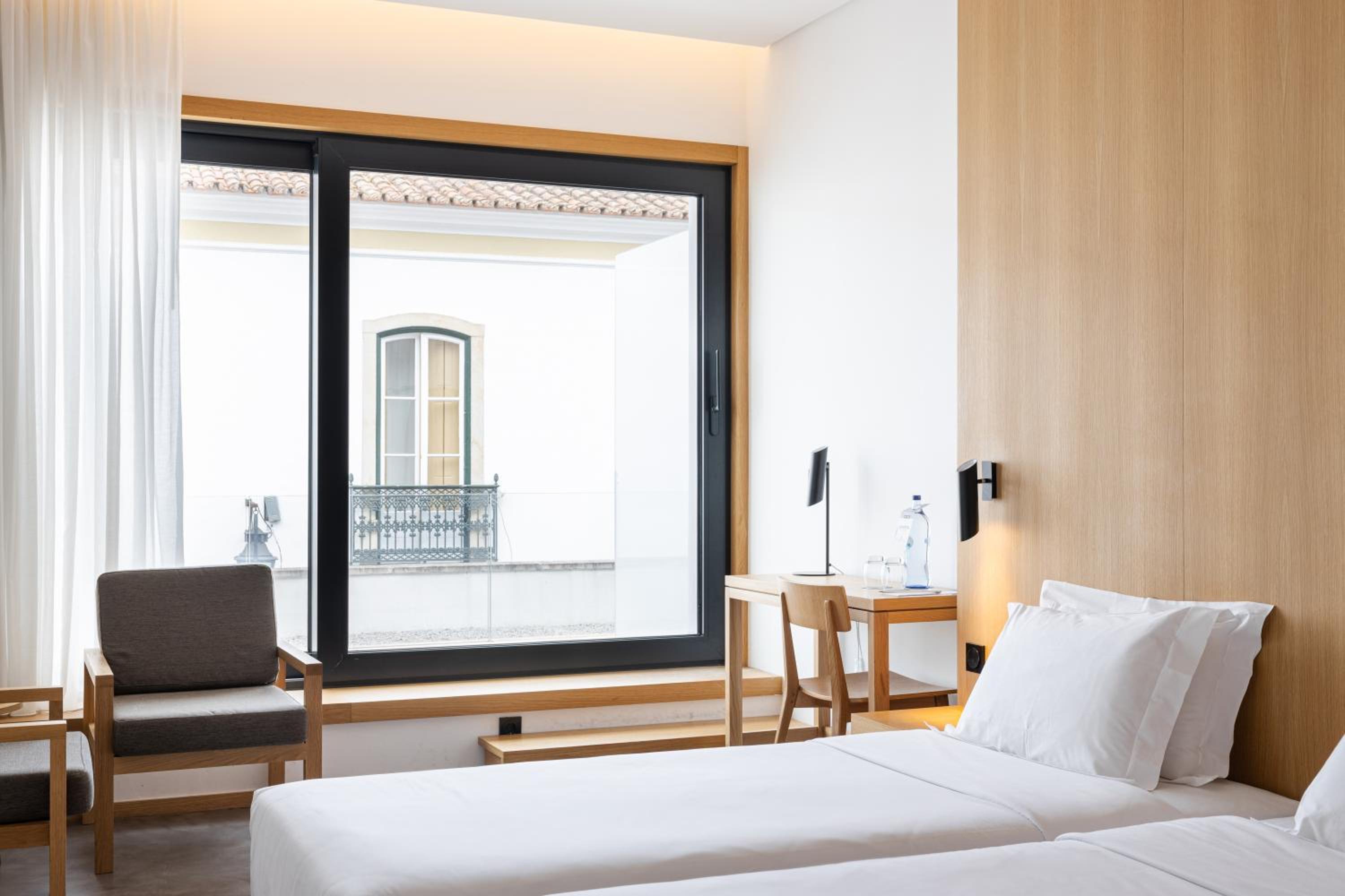 Available room