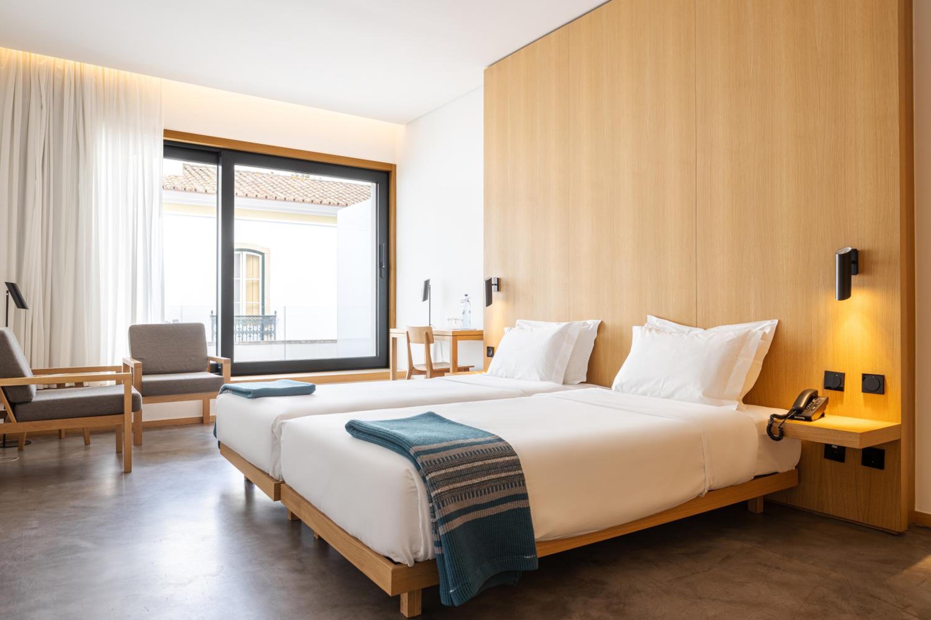 Available room