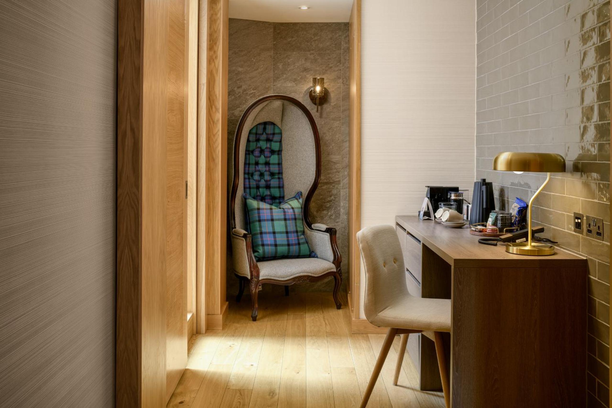 Double Room - ROOMY-BATH