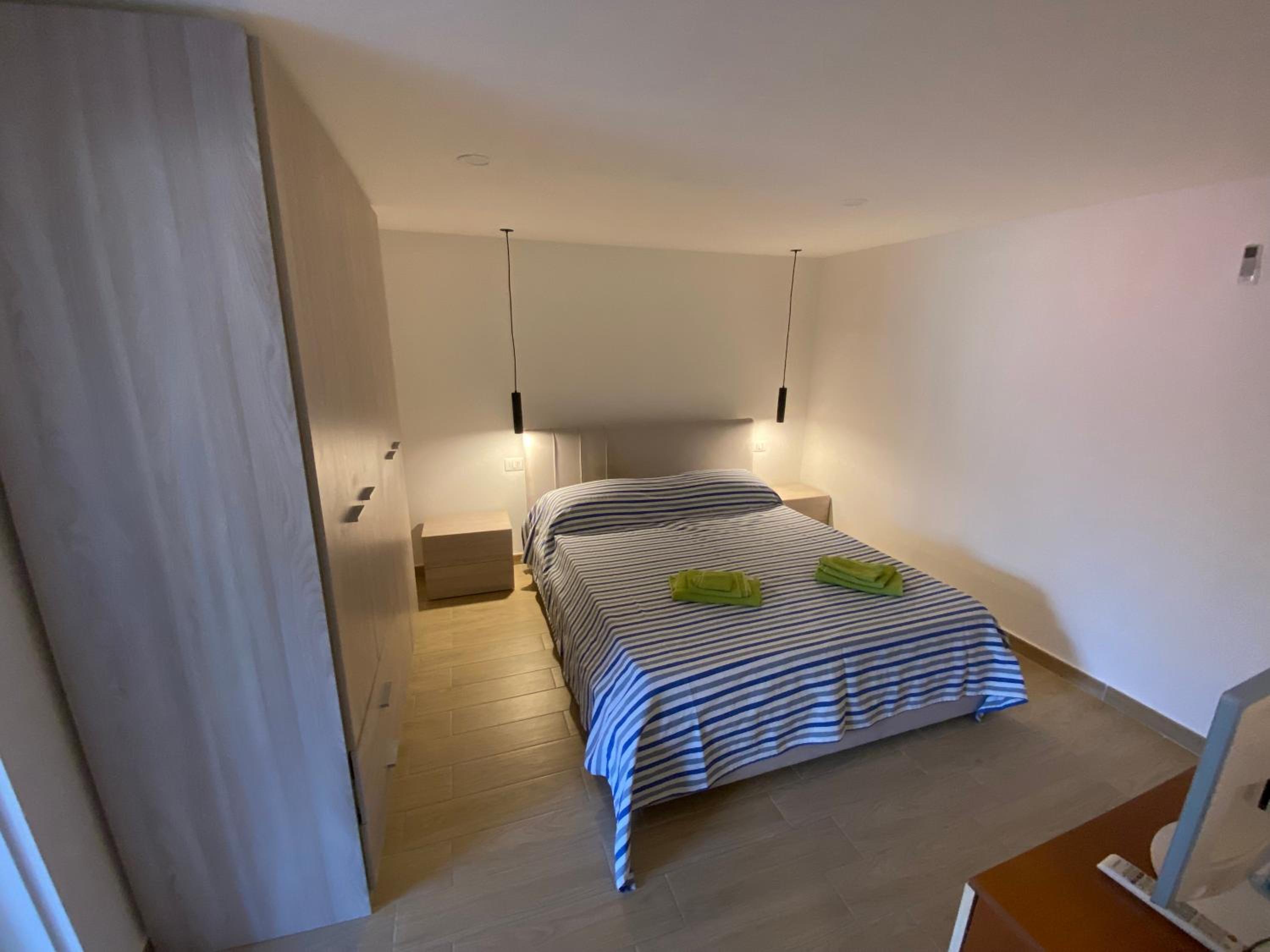 Studio with Terrace - Photo 9