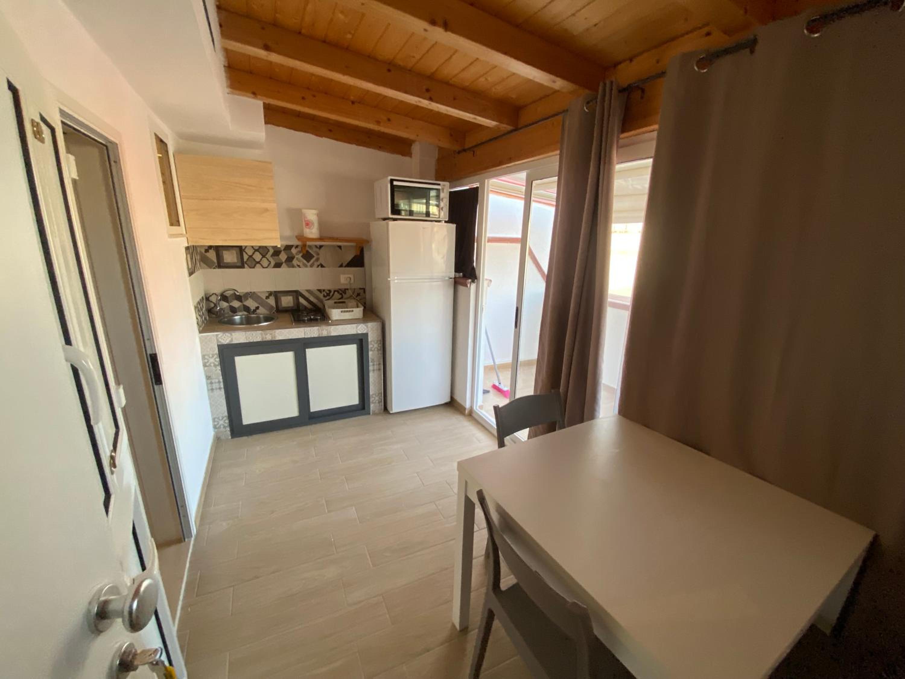 Studio with Terrace - Photo 5
