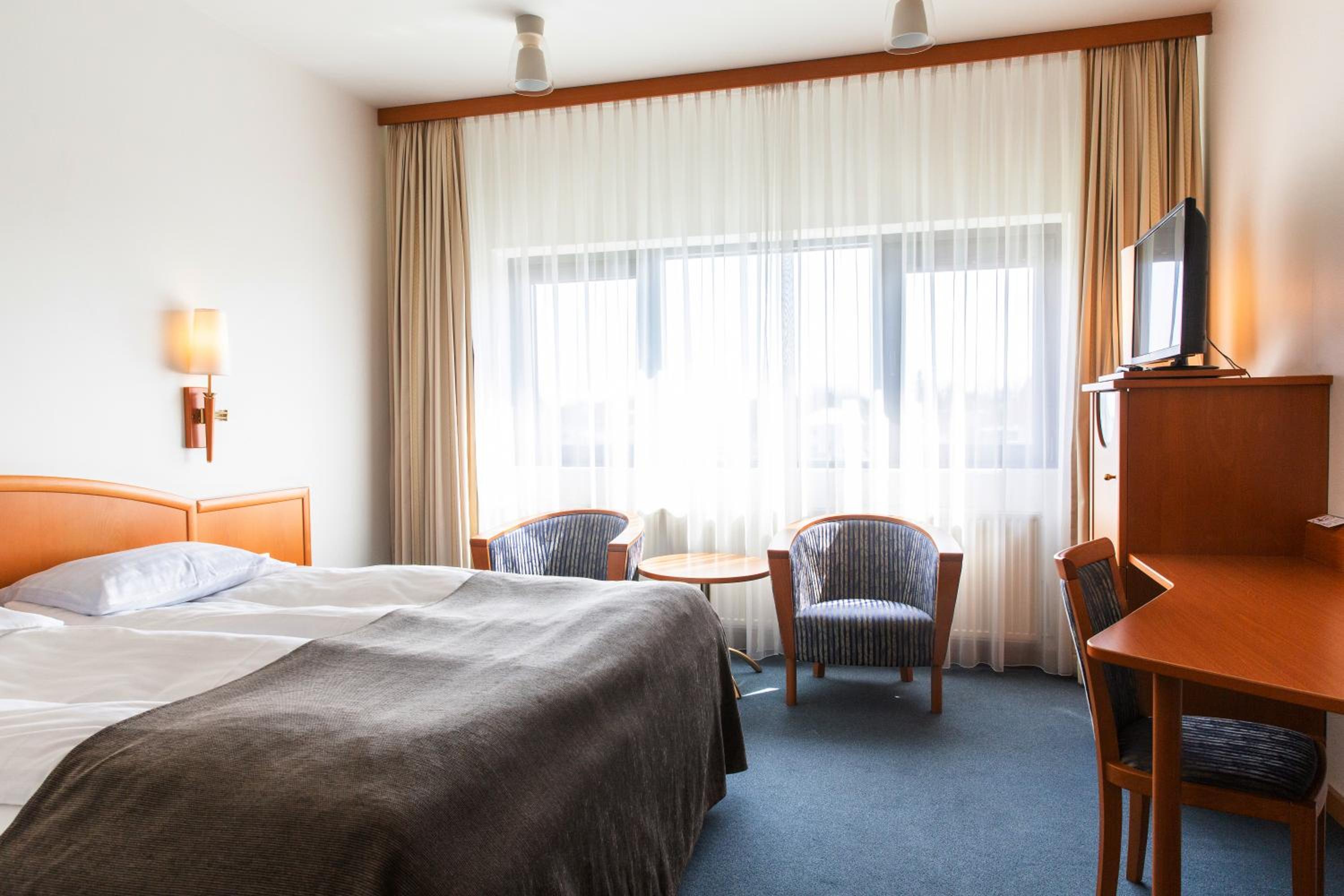 Standard Room - Photo 1