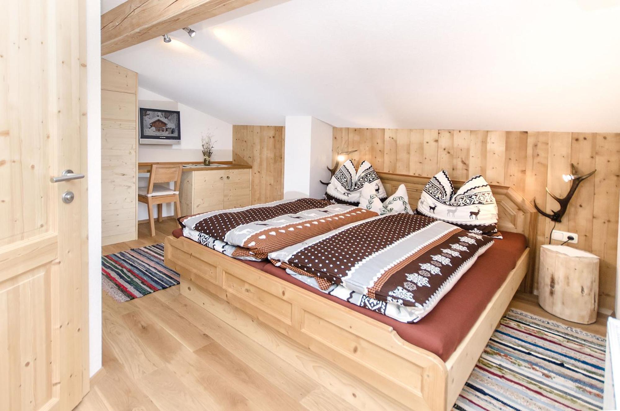 Four-Bedroom House photo 1