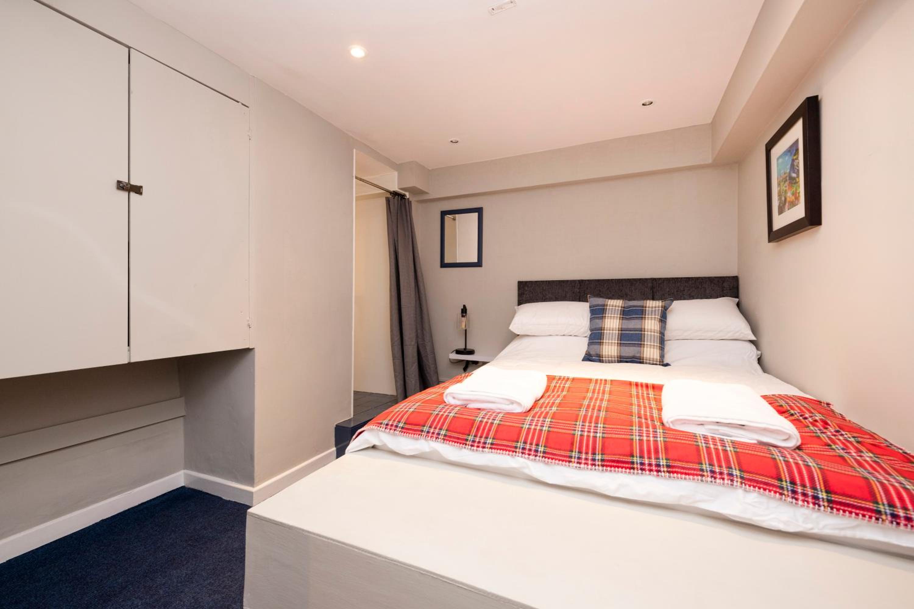 Double Room with Shower with no window