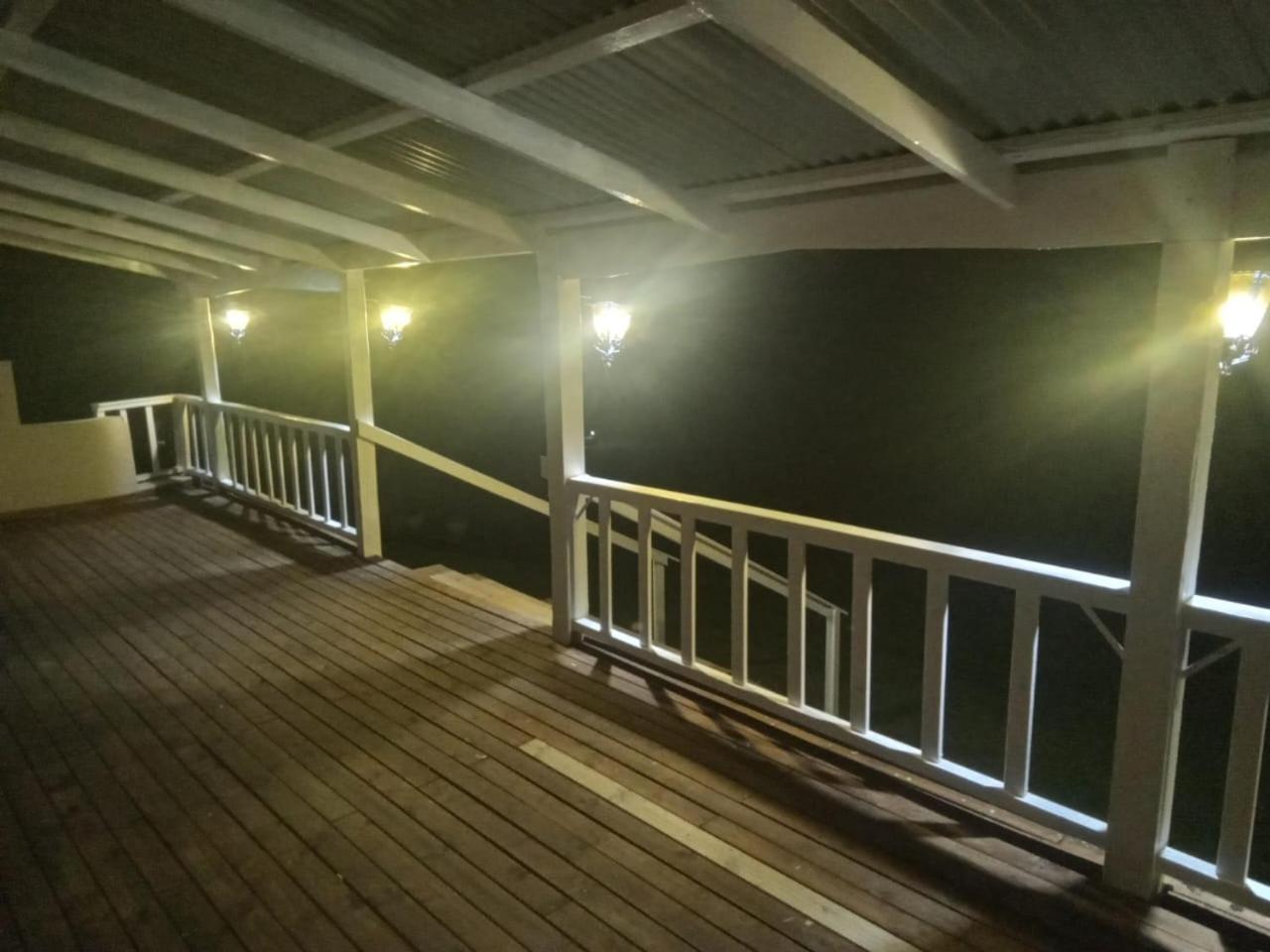 Deluxe Double or Twin Room with River View - Photo 3