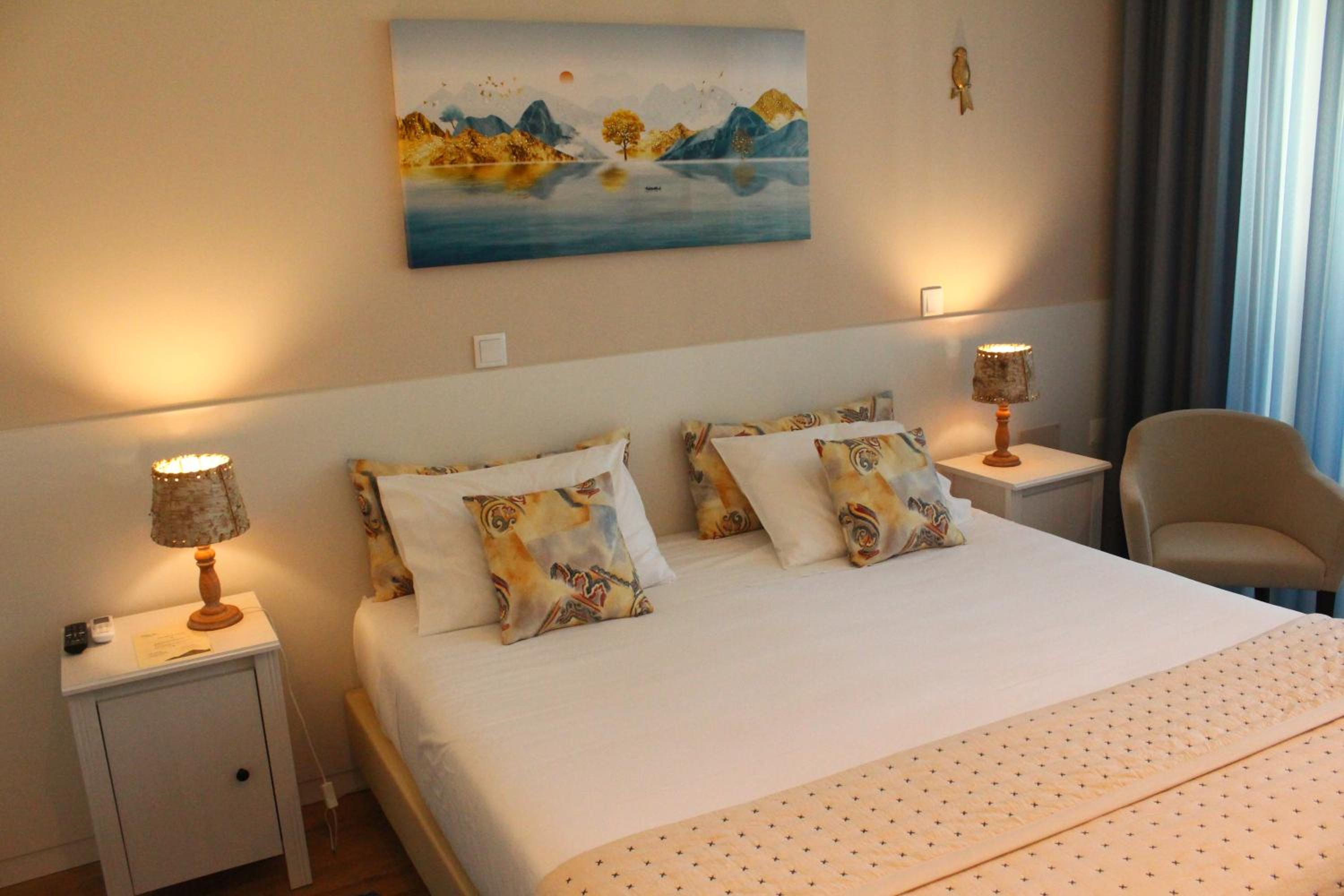 Double Room - Disability Access - Photo 1