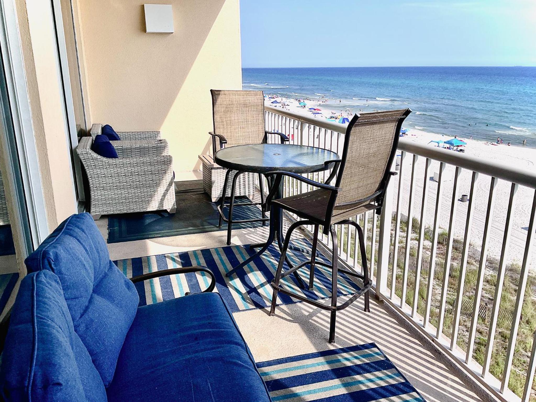 Apartment with Sea View - Photo 2