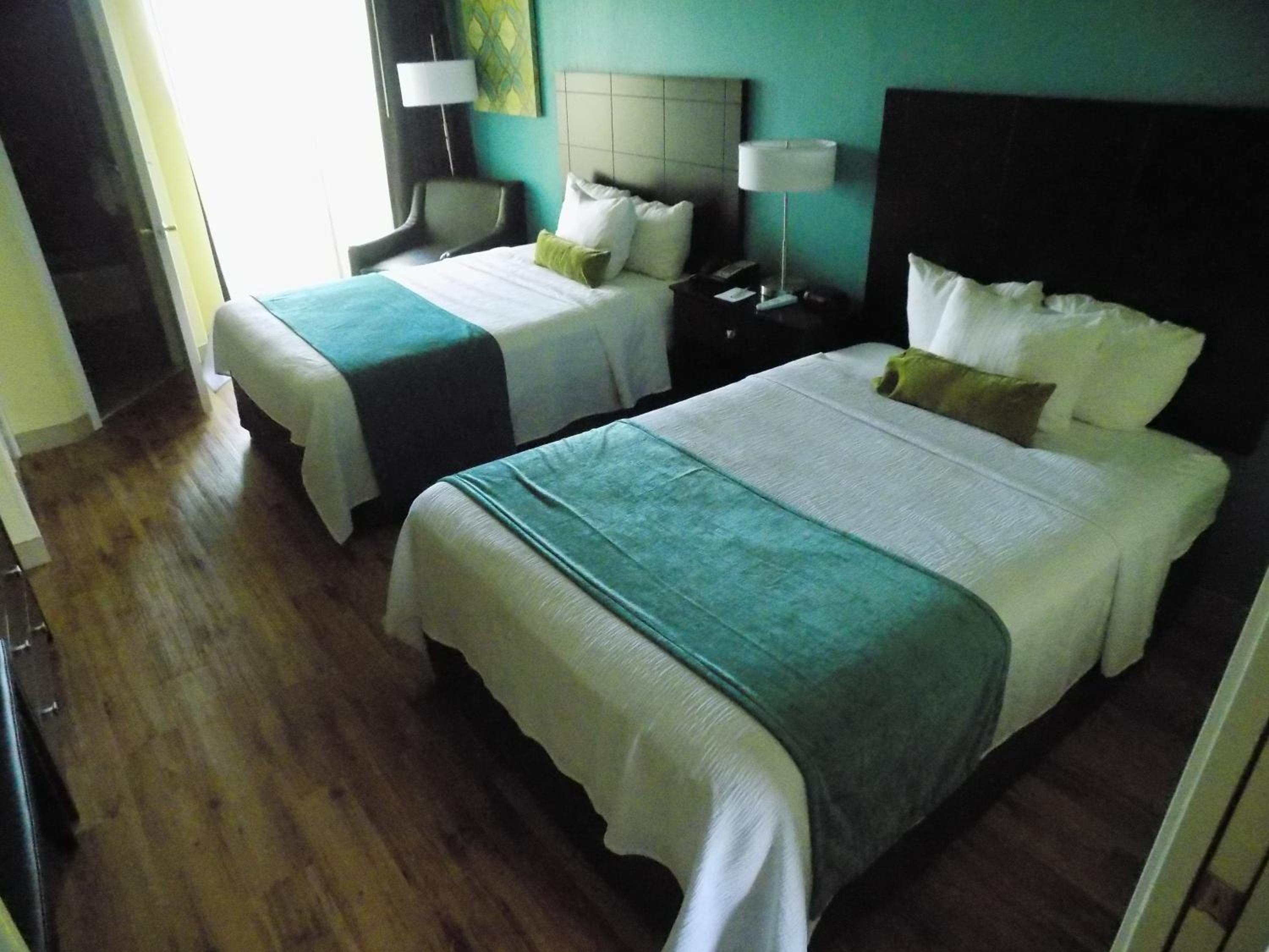 Double Suite - Disability Access - Photo 5