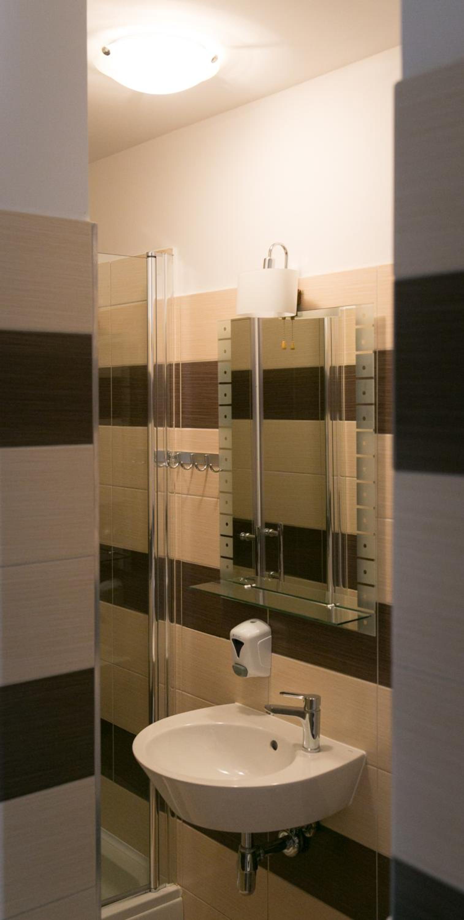 Basic Triple Room - Photo 3