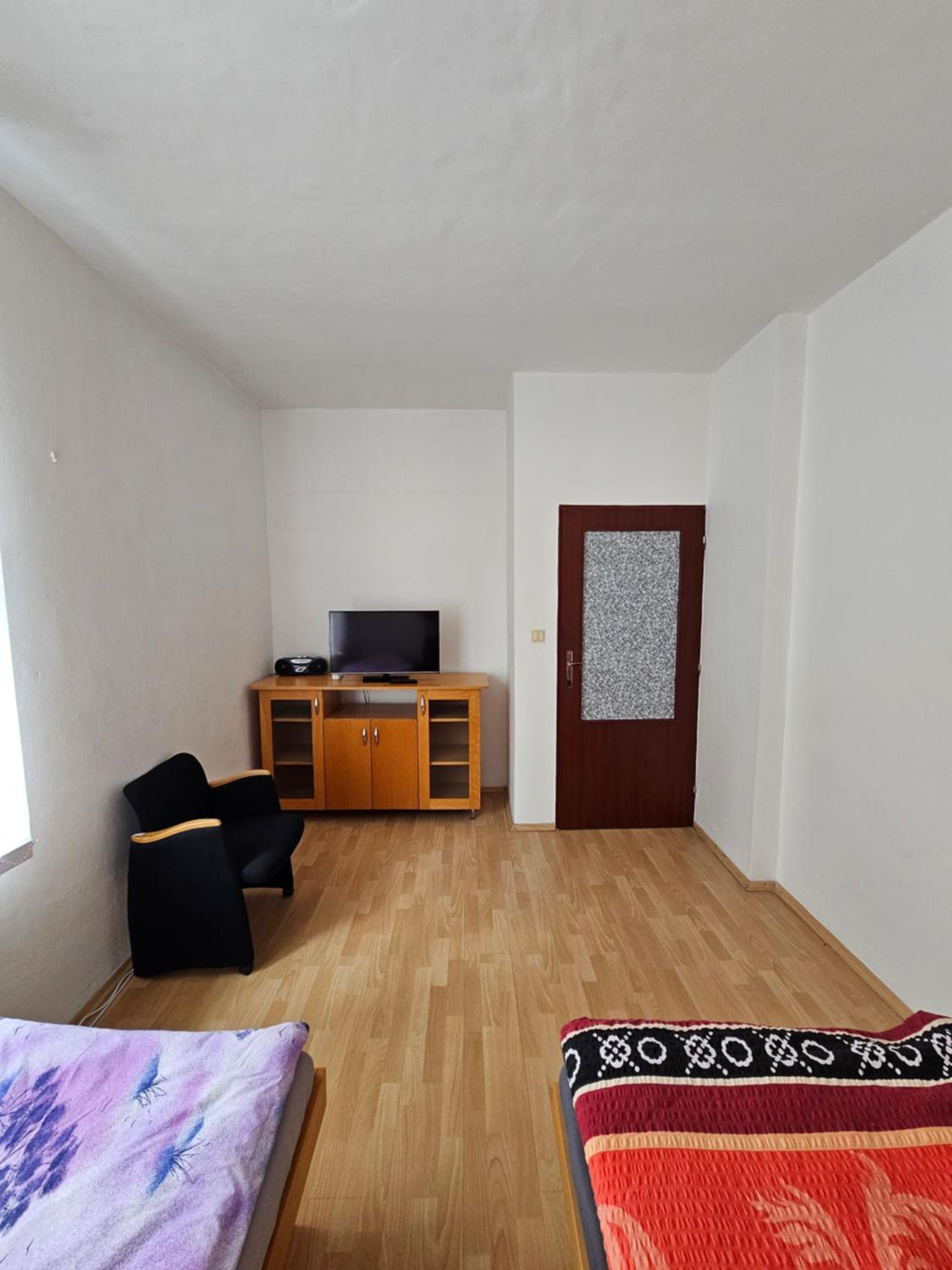 Twin Room with Private Bathroom