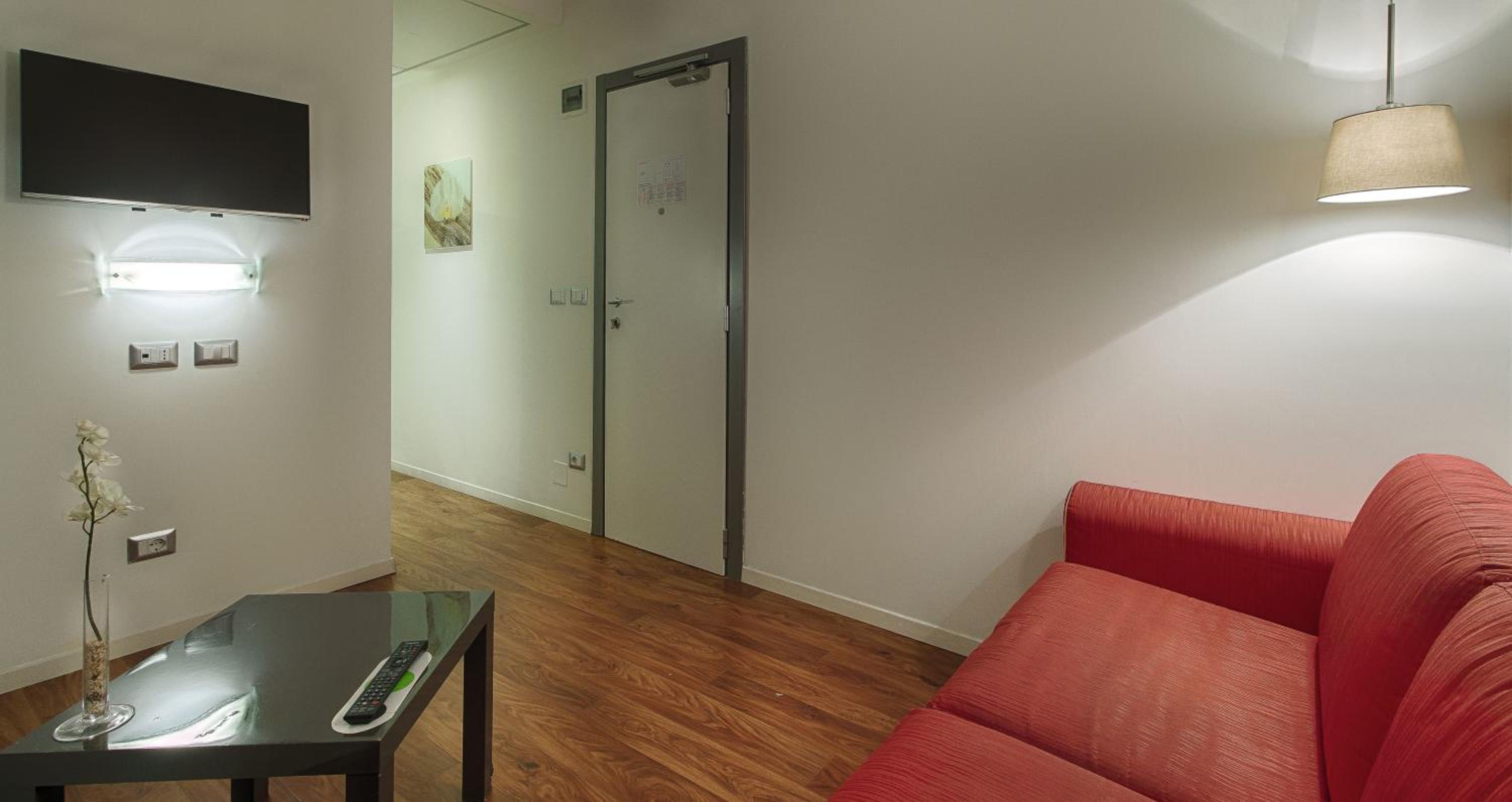 Family Room (2 Adults + 2 Children)