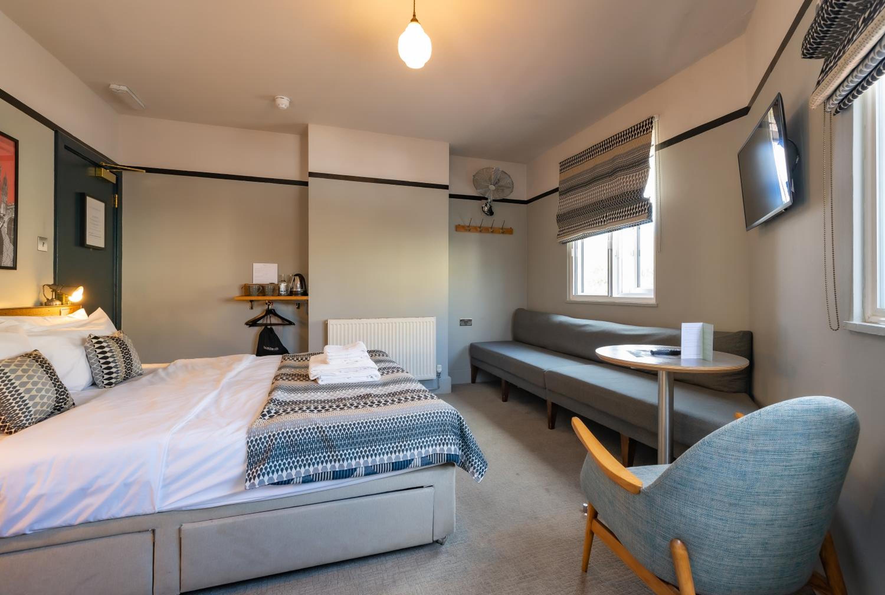 Deluxe Twin Room photo 2