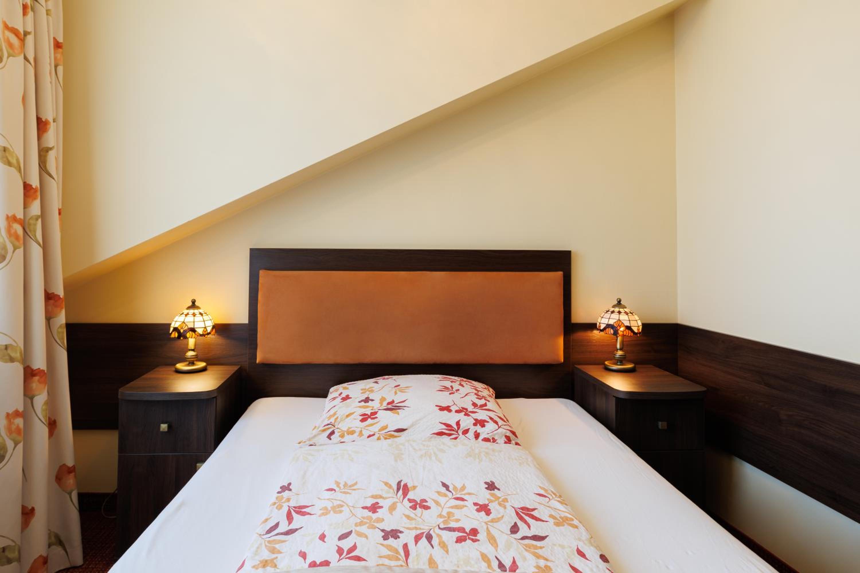 Single Room with Balcony photo 3