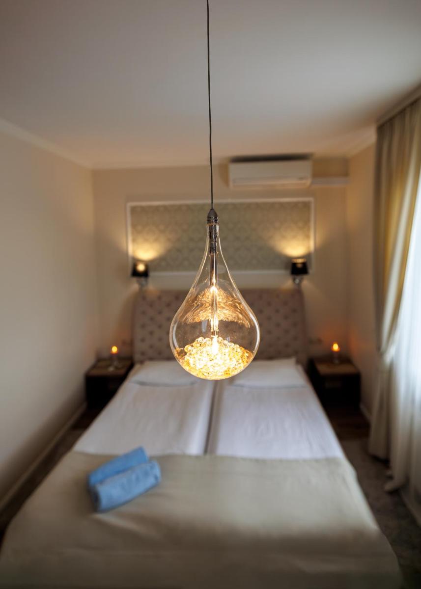 Deluxe Double Room photo 3
