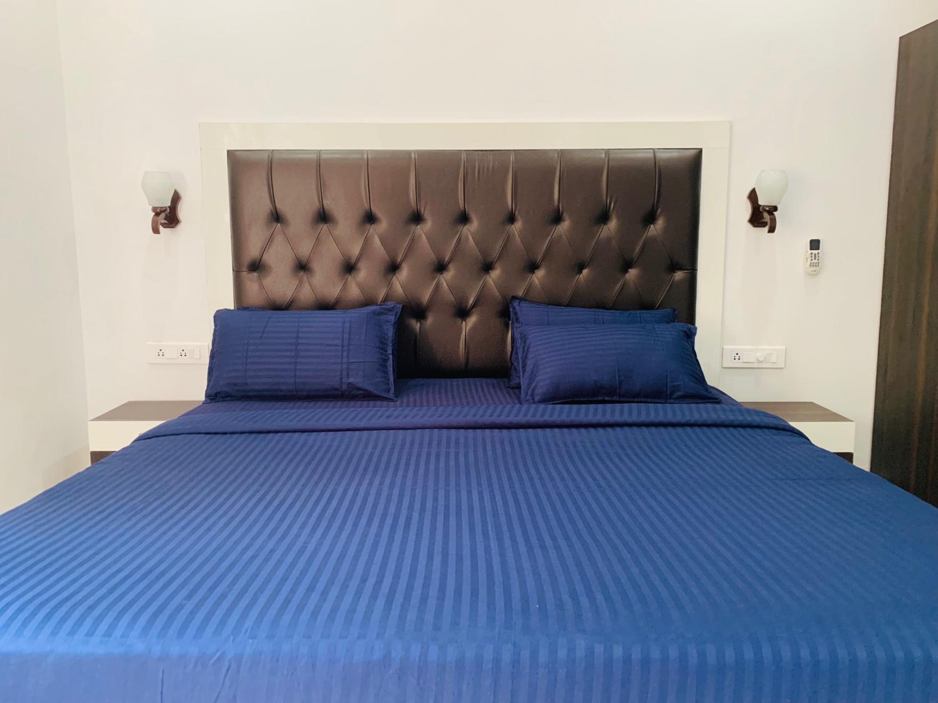 King Room with Balcony