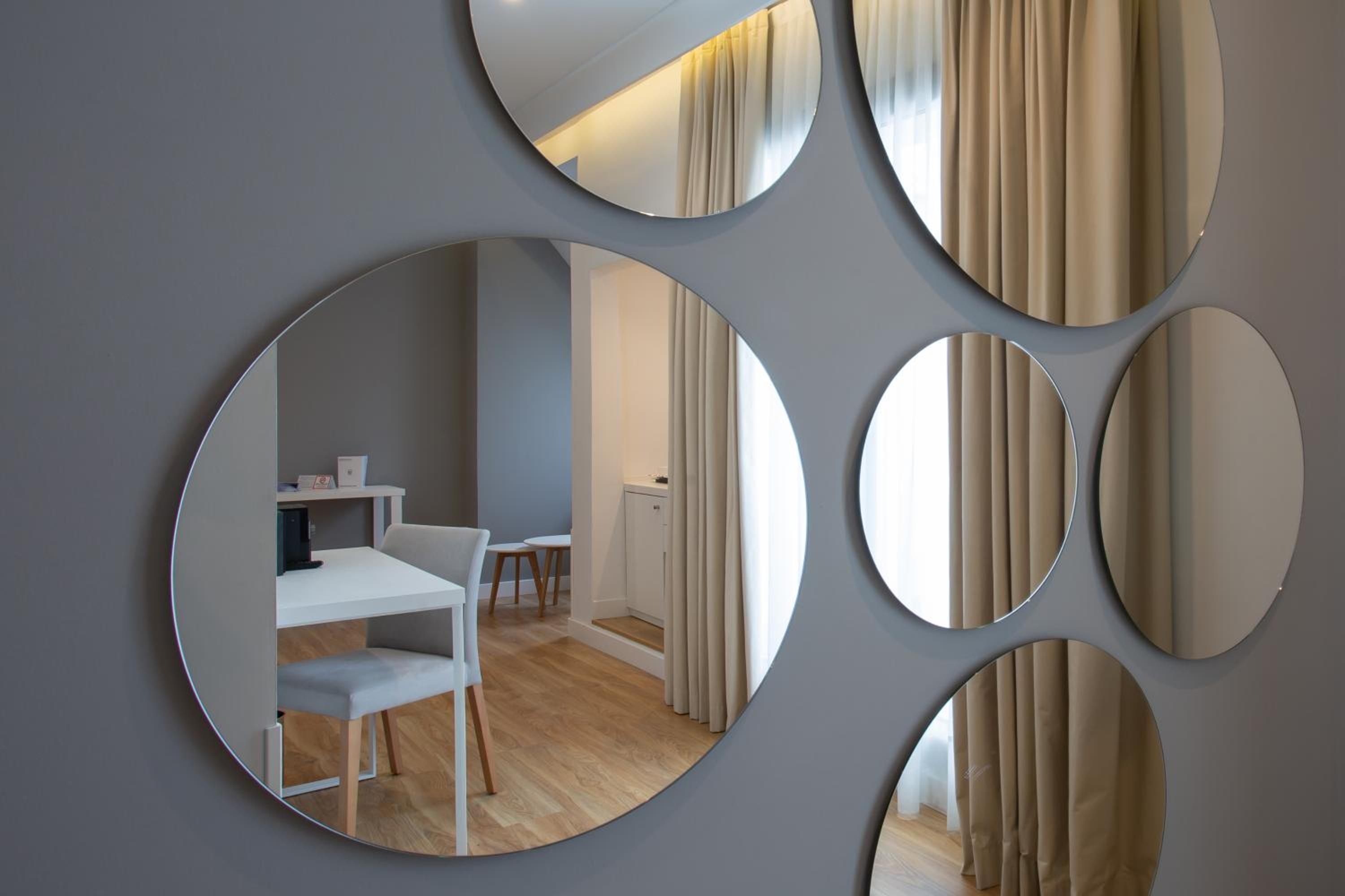 Junior Suite - Photo 8