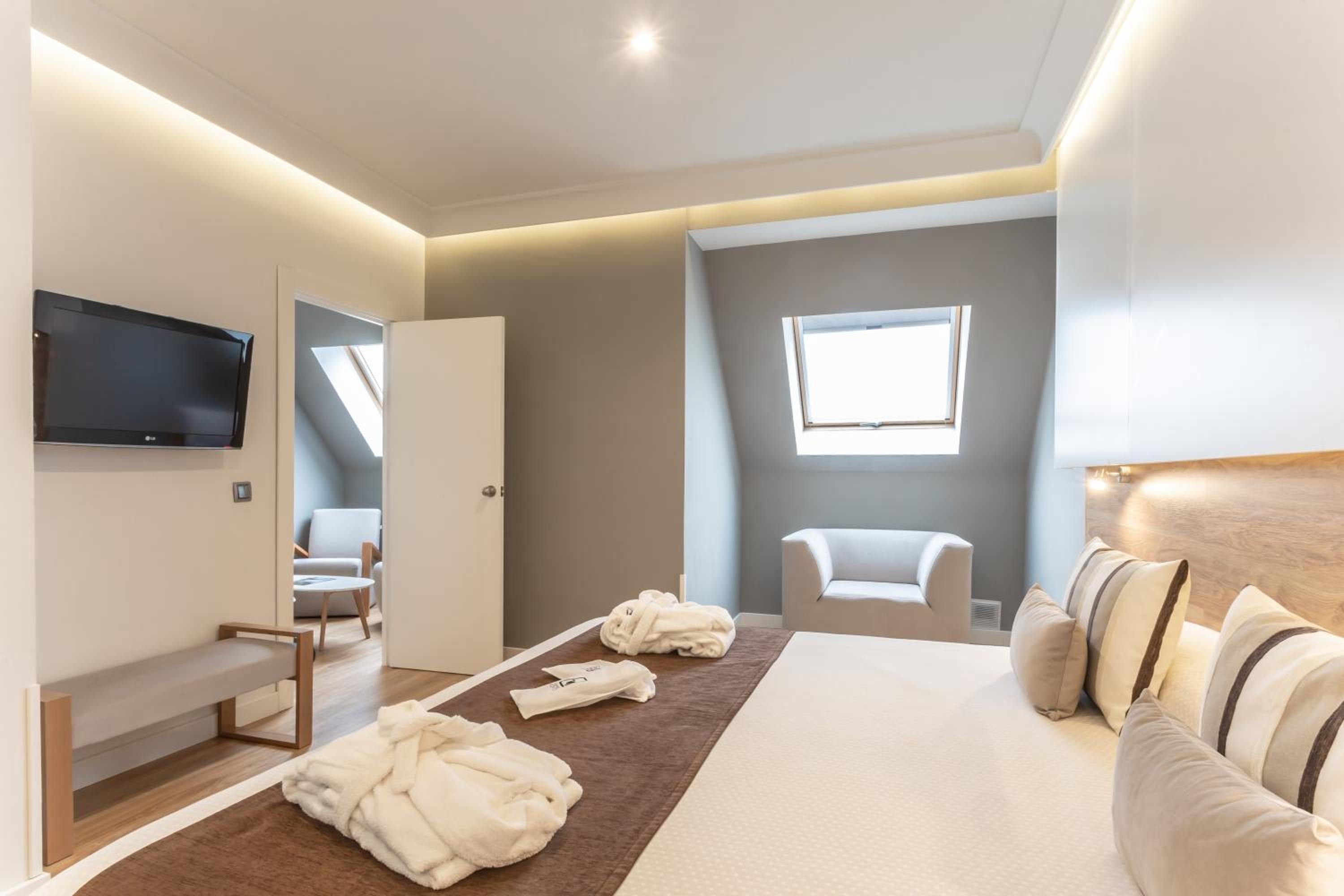 Junior Suite - Photo 2