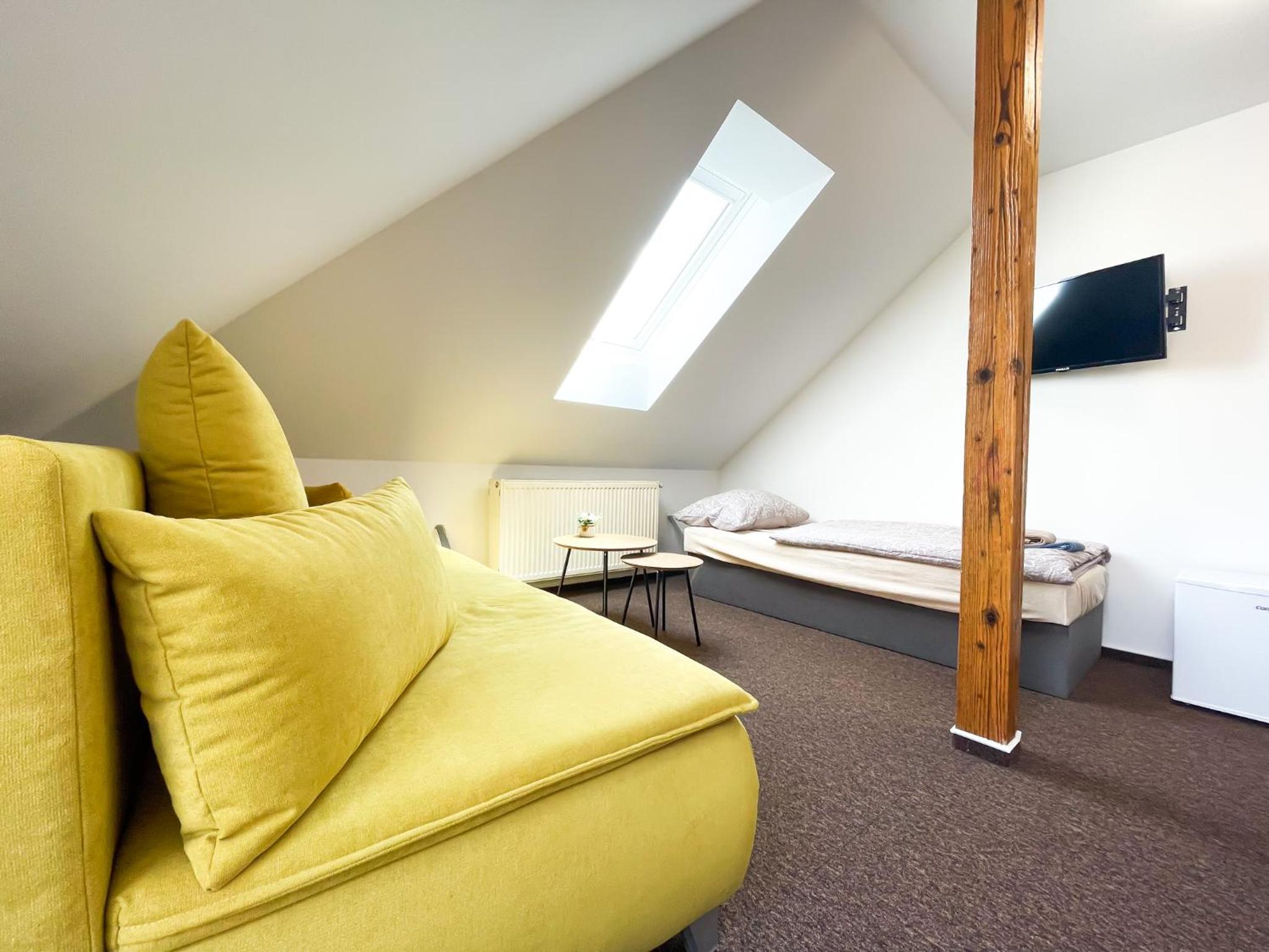 Duplex Suite - Photo 18