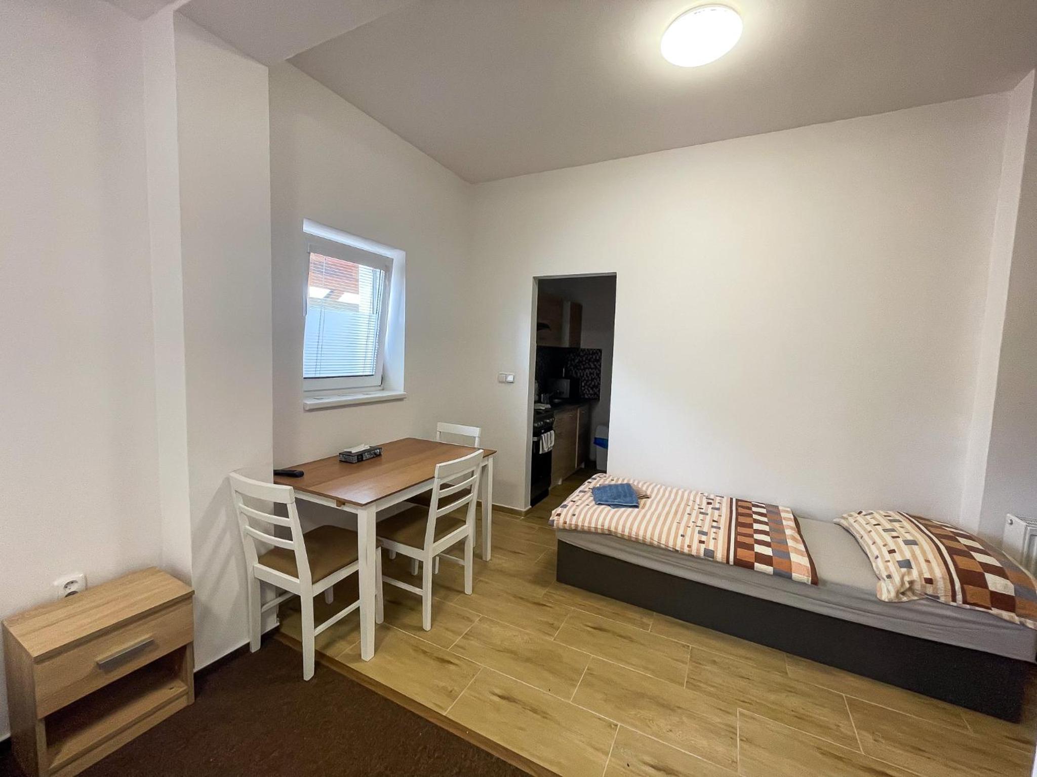 King Studio with Sofa Bed - Photo 3