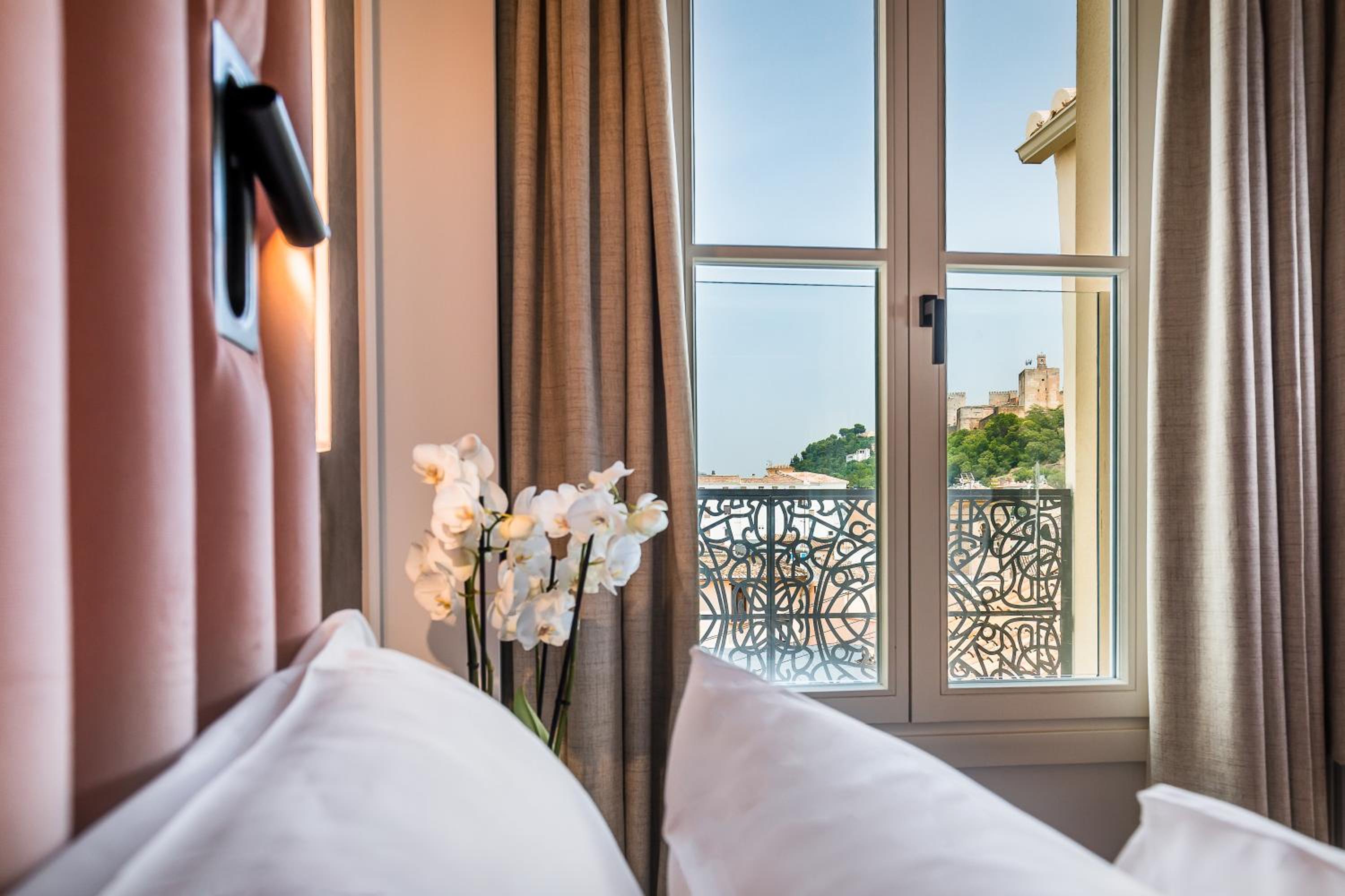 Royal Suite (2 Adults + 4 Children) photo 2