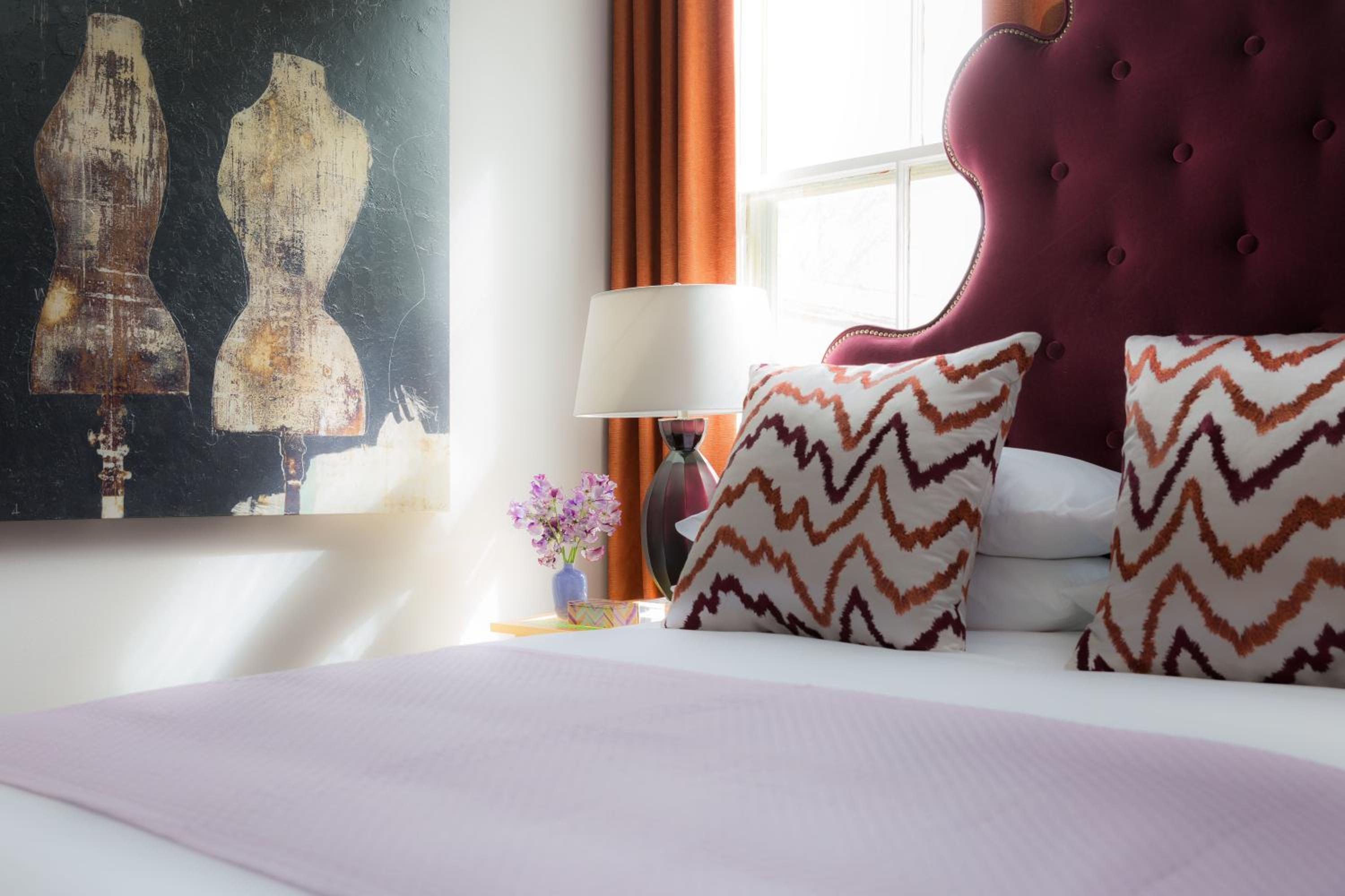 Queen Room photo 3
