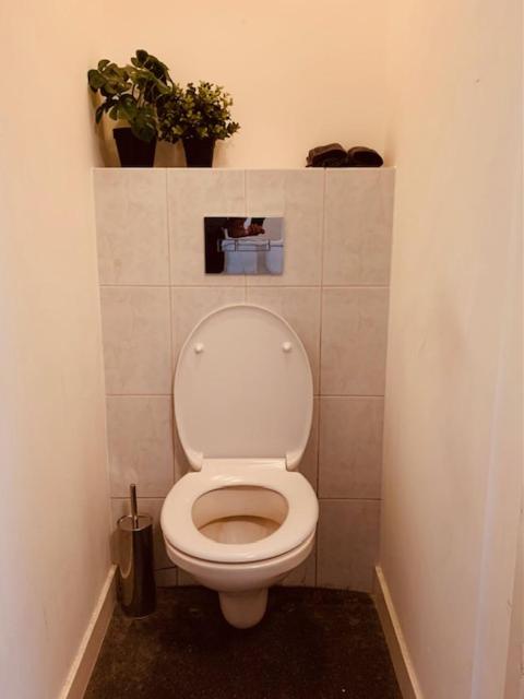 Double Room with Shared Toilet photo 2