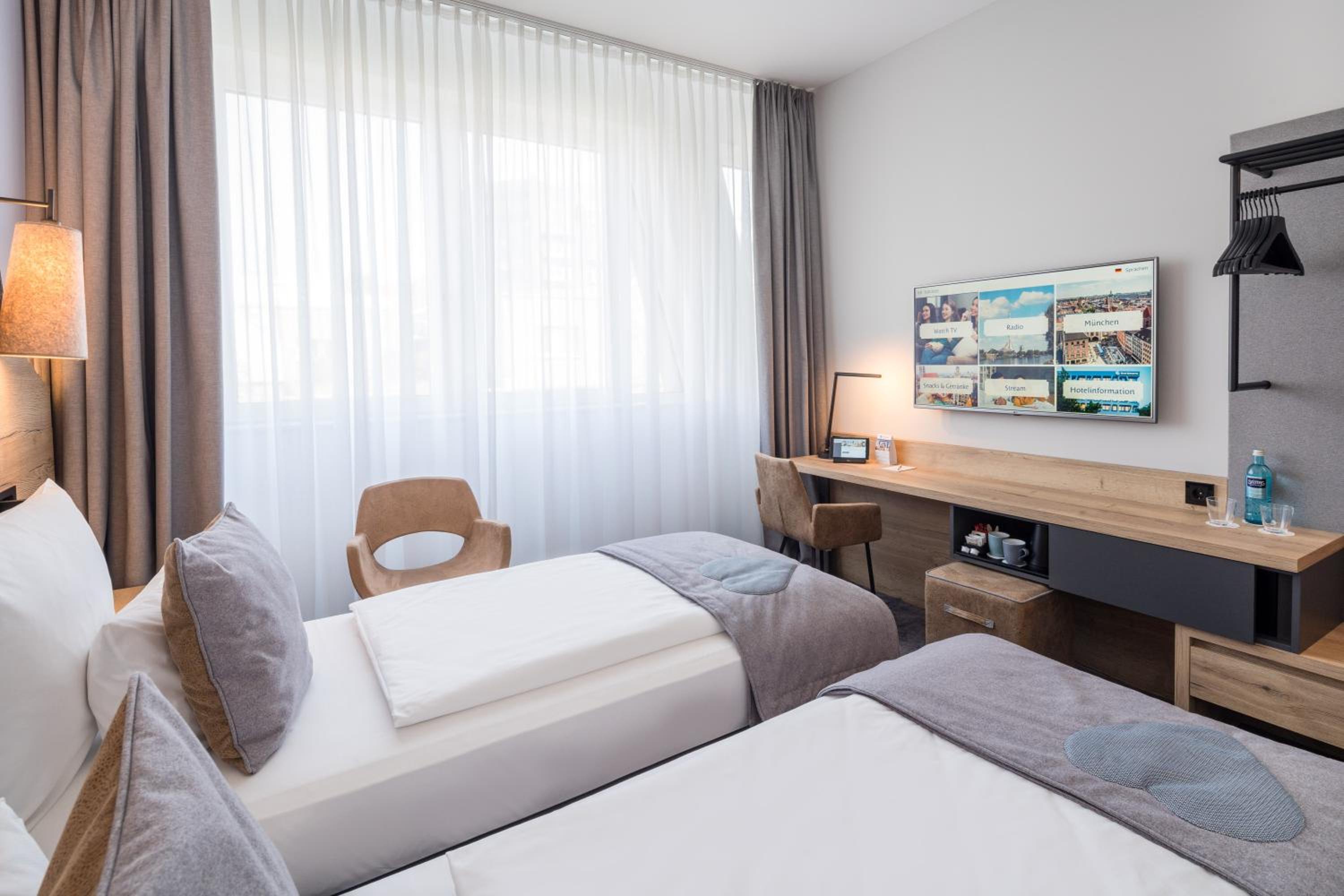 Classic Twin Room