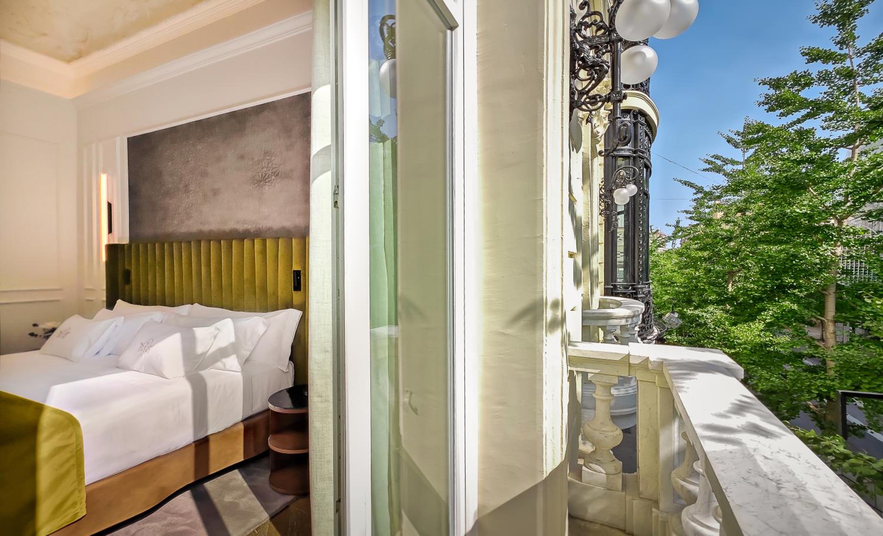 Suite Junior Alhambra (2 adultos + 1 niño) Suite Junior Alhambra (2 adultos + 1 niño)