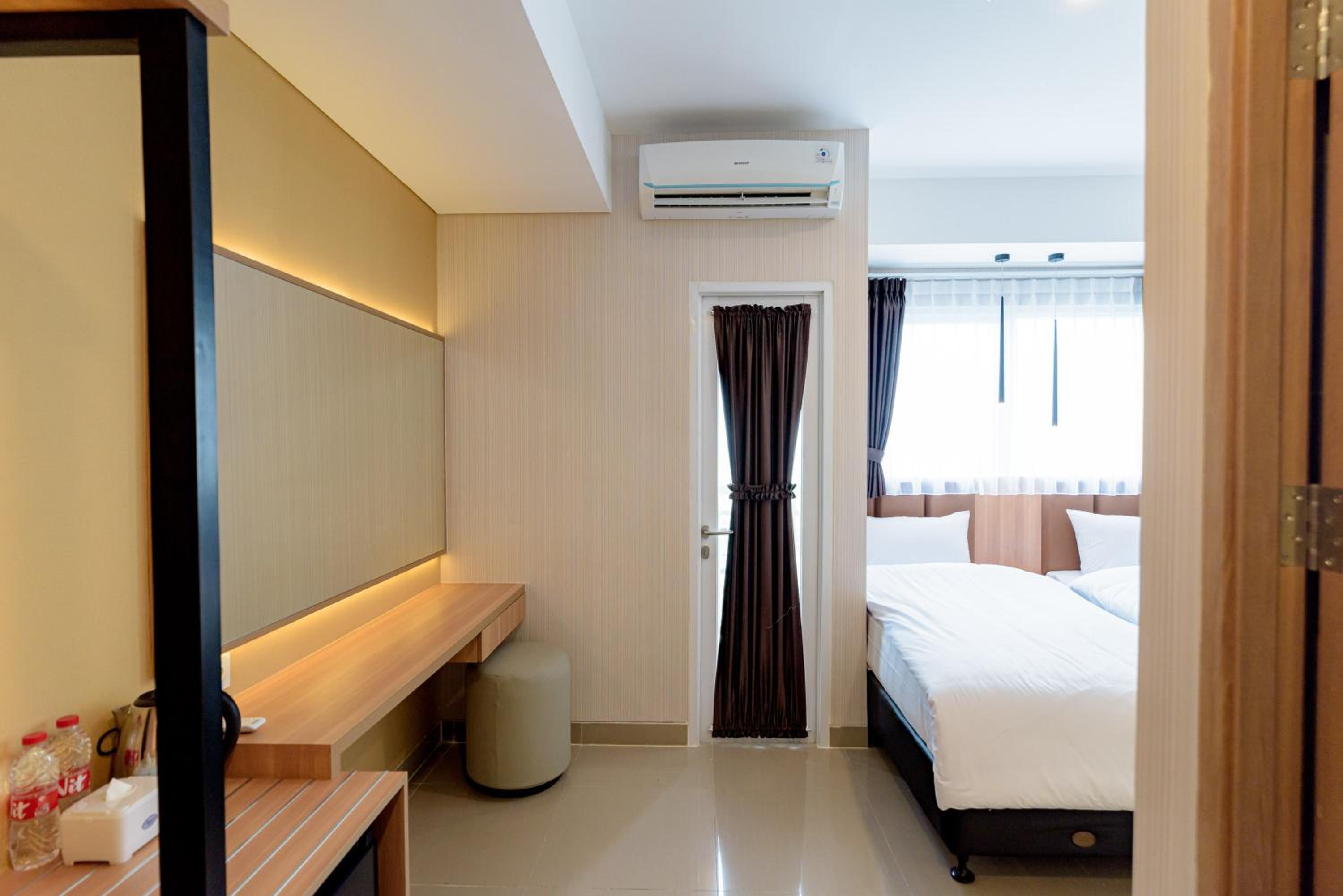 Twin Room - Photo 2